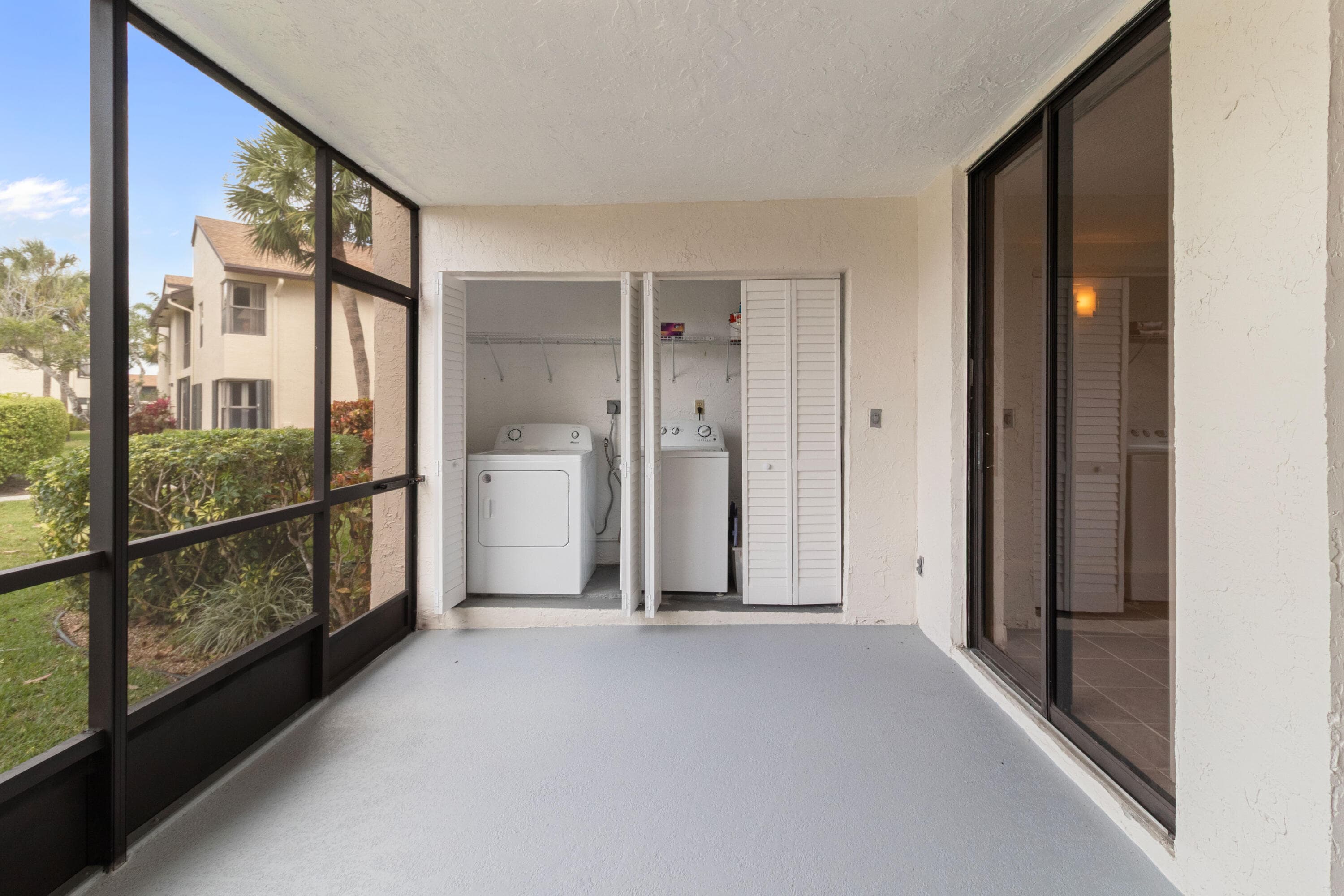 8641 W Boca Glades Blvd Boulevard W B, Boca Raton, FL 33434 — photo 17 of 31