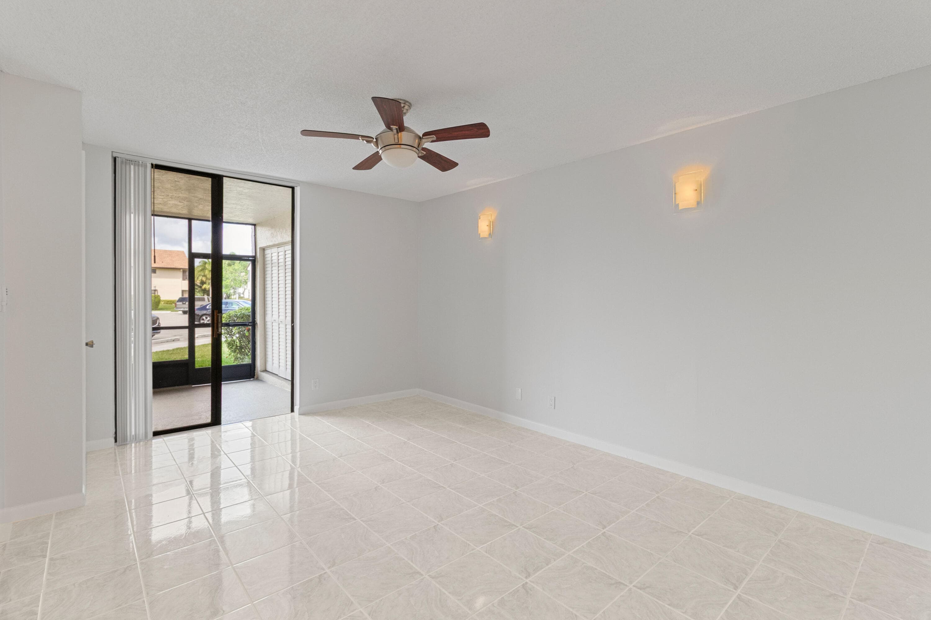 8641 W Boca Glades Blvd Boulevard W B, Boca Raton, FL 33434 — photo 22 of 31