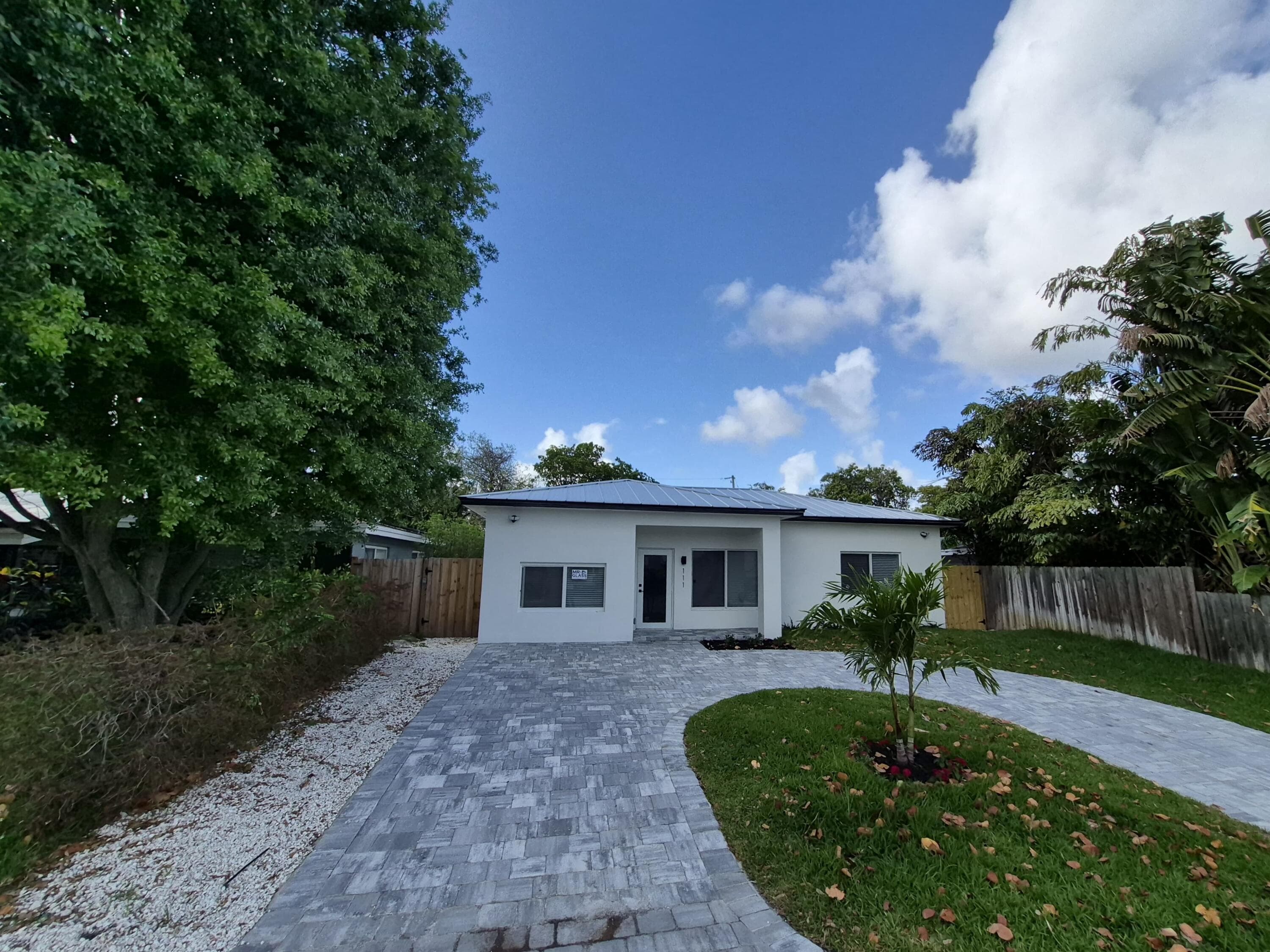 111 NE 45 Street, Oakland Park, FL 33334 — photo 12 of 13