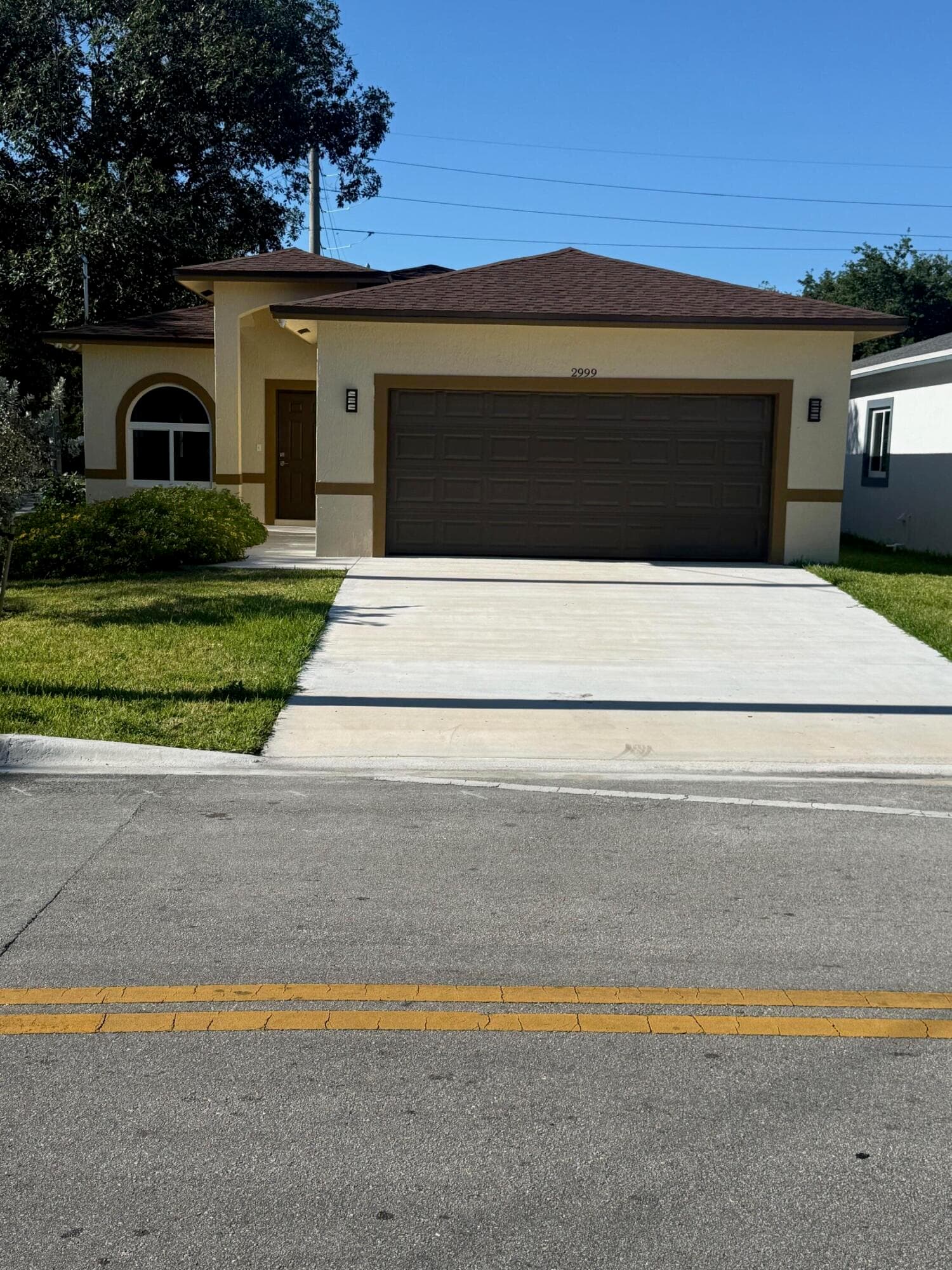 2999 NW 9th Street, Fort Lauderdale, FL 33311 — photo 1 of 12