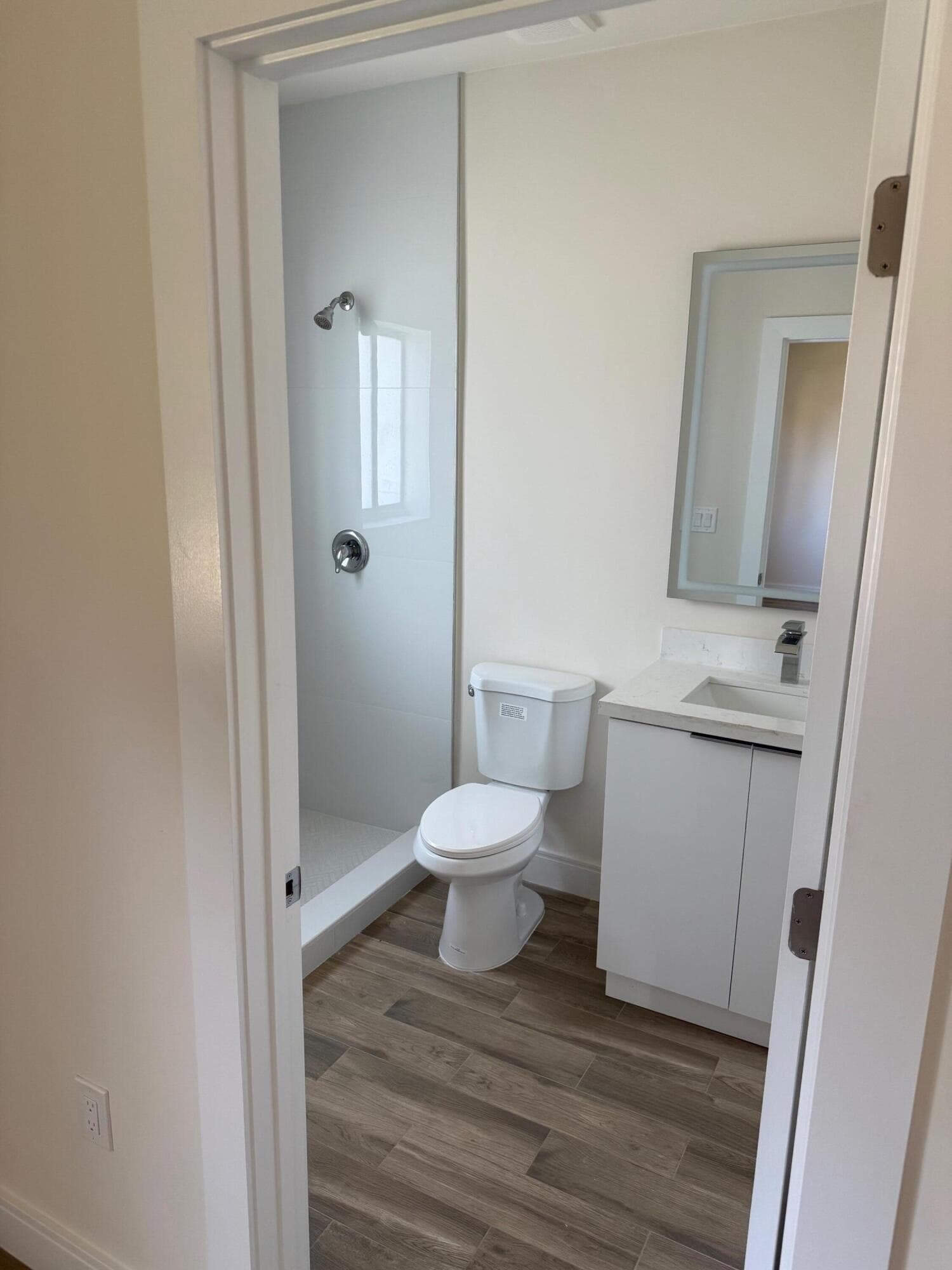 2999 NW 9th Street, Fort Lauderdale, FL 33311 — photo 10 of 12