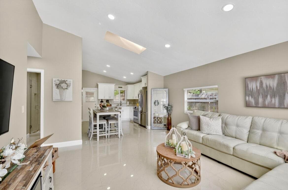 8699 Uranus Terrace, West Palm Beach, FL 33403 — photo 5 of 27