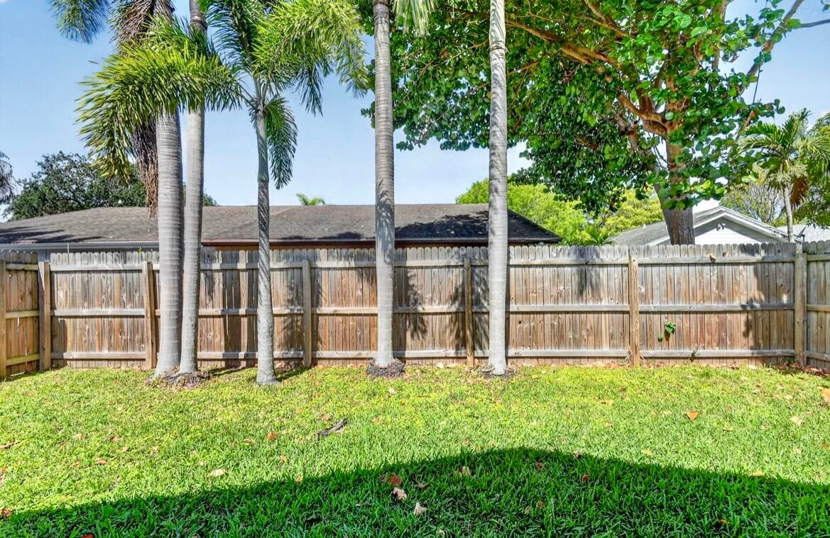 8699 Uranus Terrace, West Palm Beach, FL 33403 — photo 26 of 27