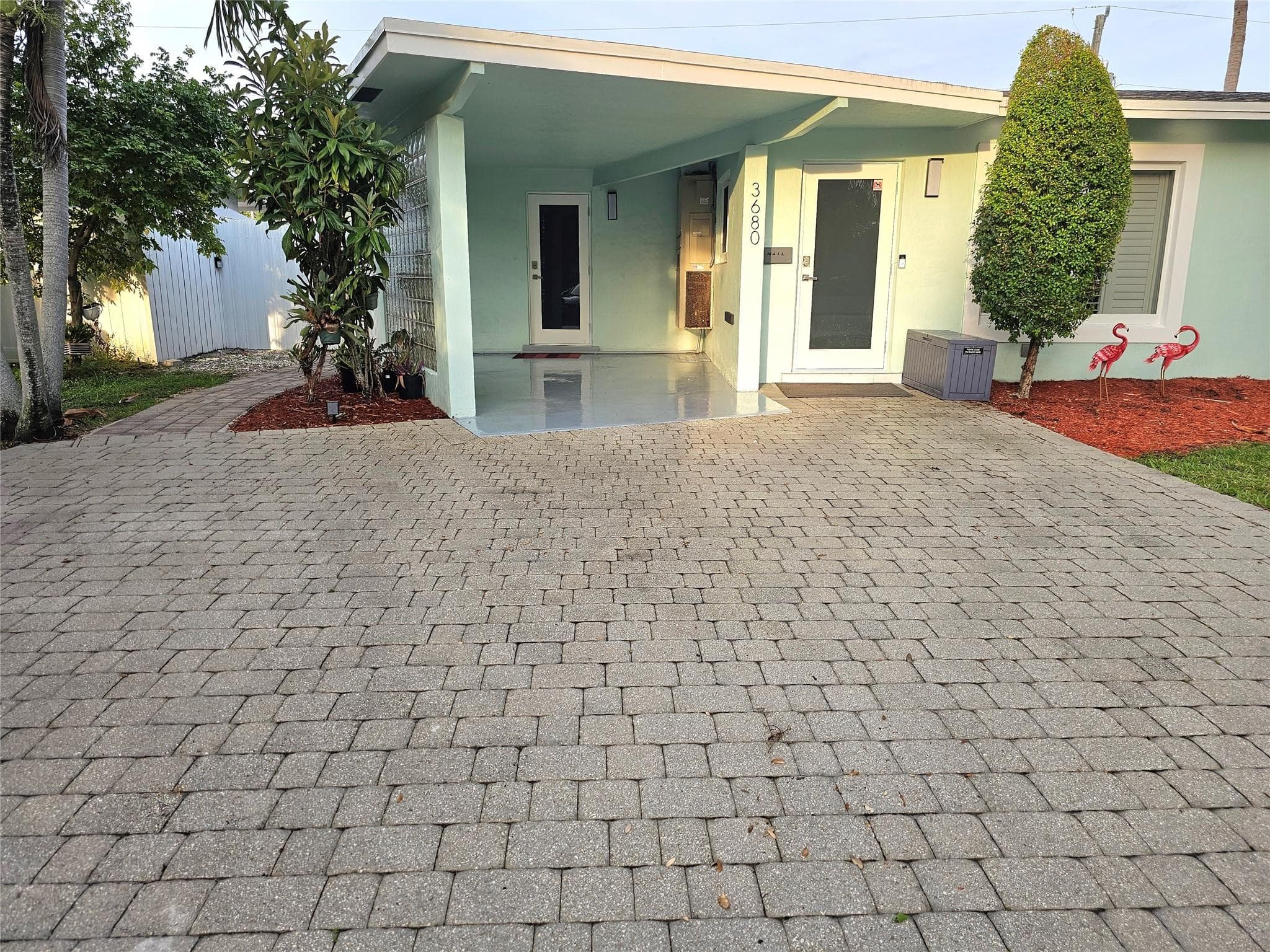 3680 NE 16th Avenue, Oakland Park, FL 33334 — photo 4 of 31