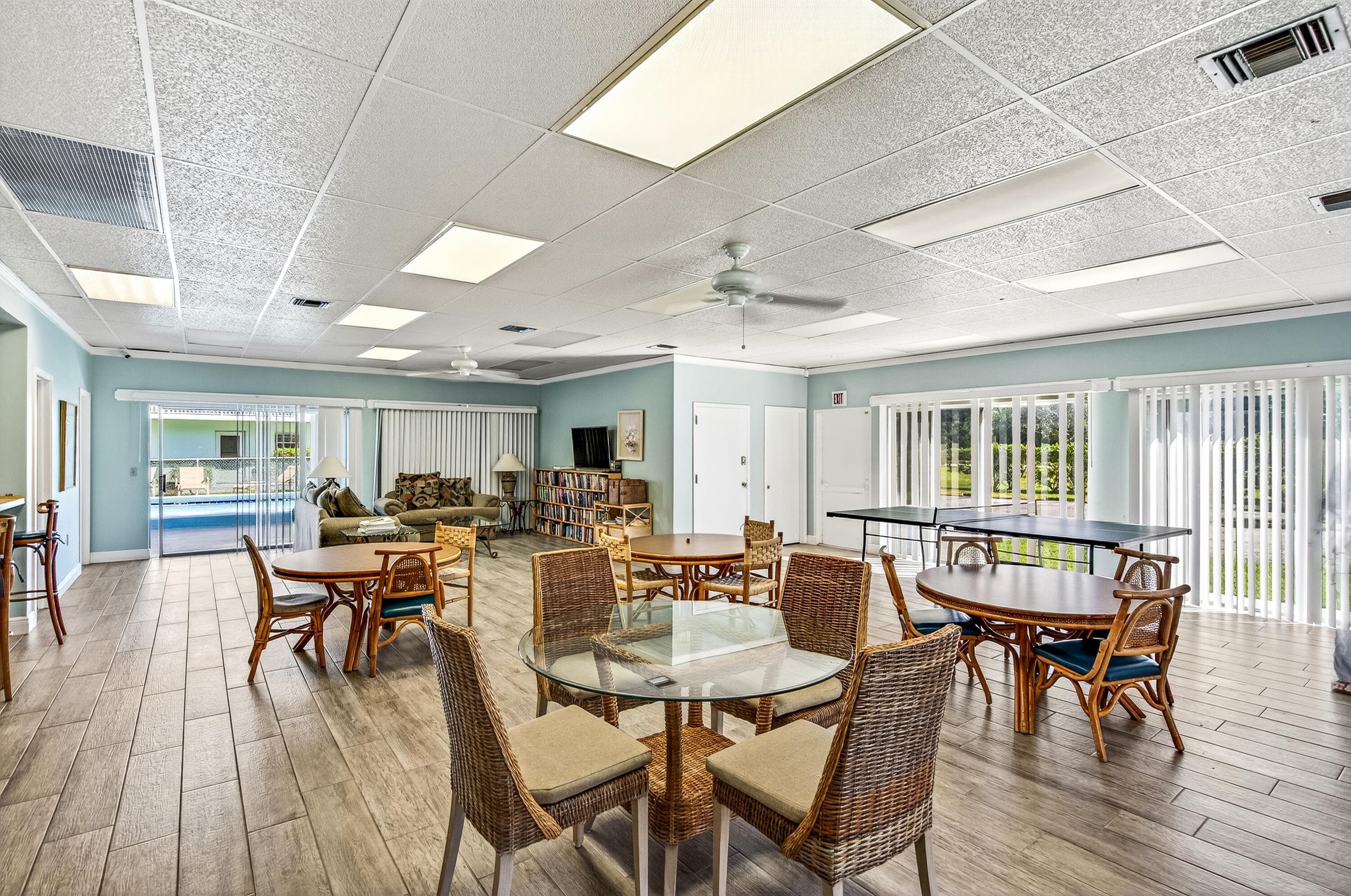 1901 Indian River Boulevard 105-e, Vero Beach, FL 32960 — photo 34 of 42