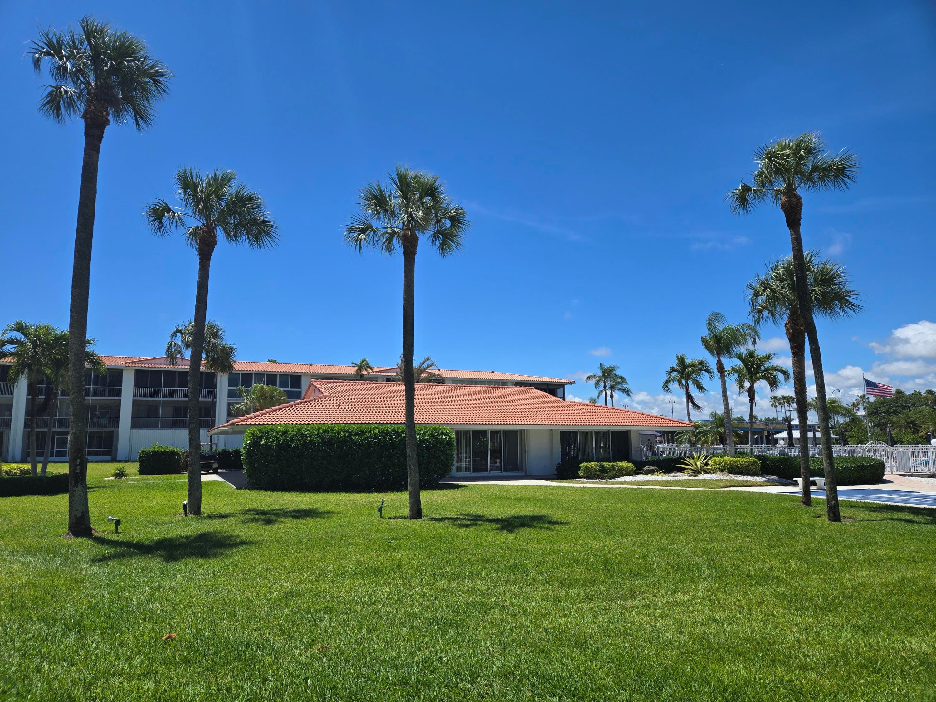 105 NE 19th Avenue 260, Deerfield Beach, FL 33441 — photo 51 of 62