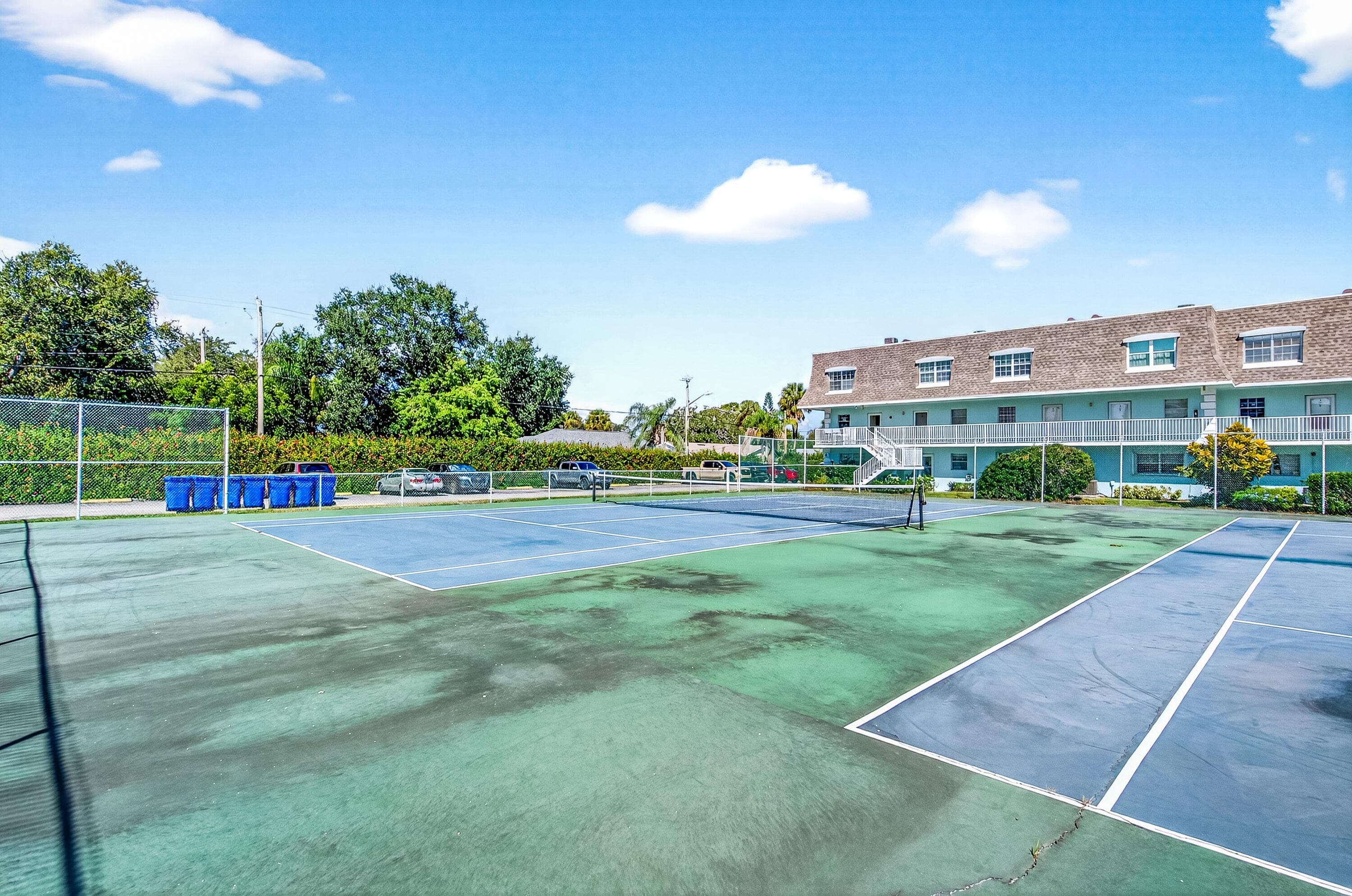 1901 Indian River Boulevard 105-e, Vero Beach, FL 32960 — photo 37 of 42