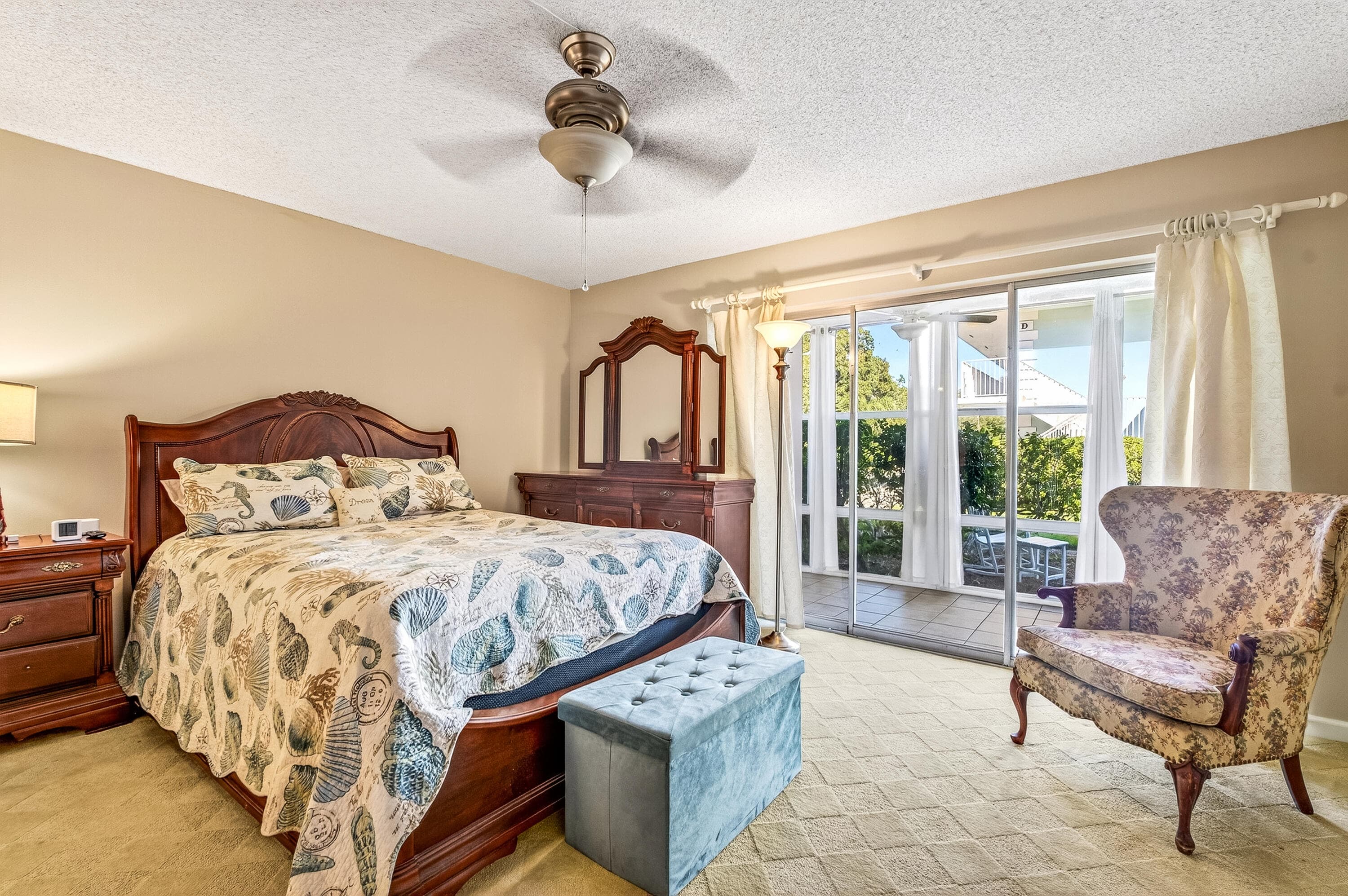 1901 Indian River Boulevard 105-e, Vero Beach, FL 32960 — photo 5 of 42