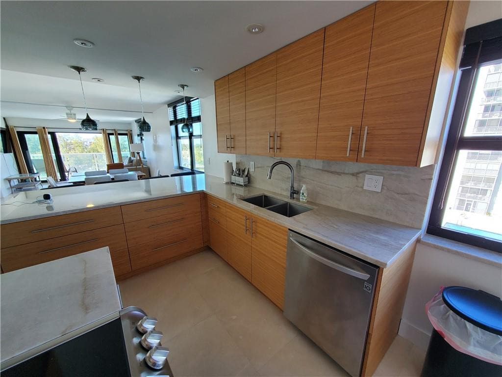 1401 N Riverside Drive 807, Pompano Beach, FL 33062 — photo 20 of 40
