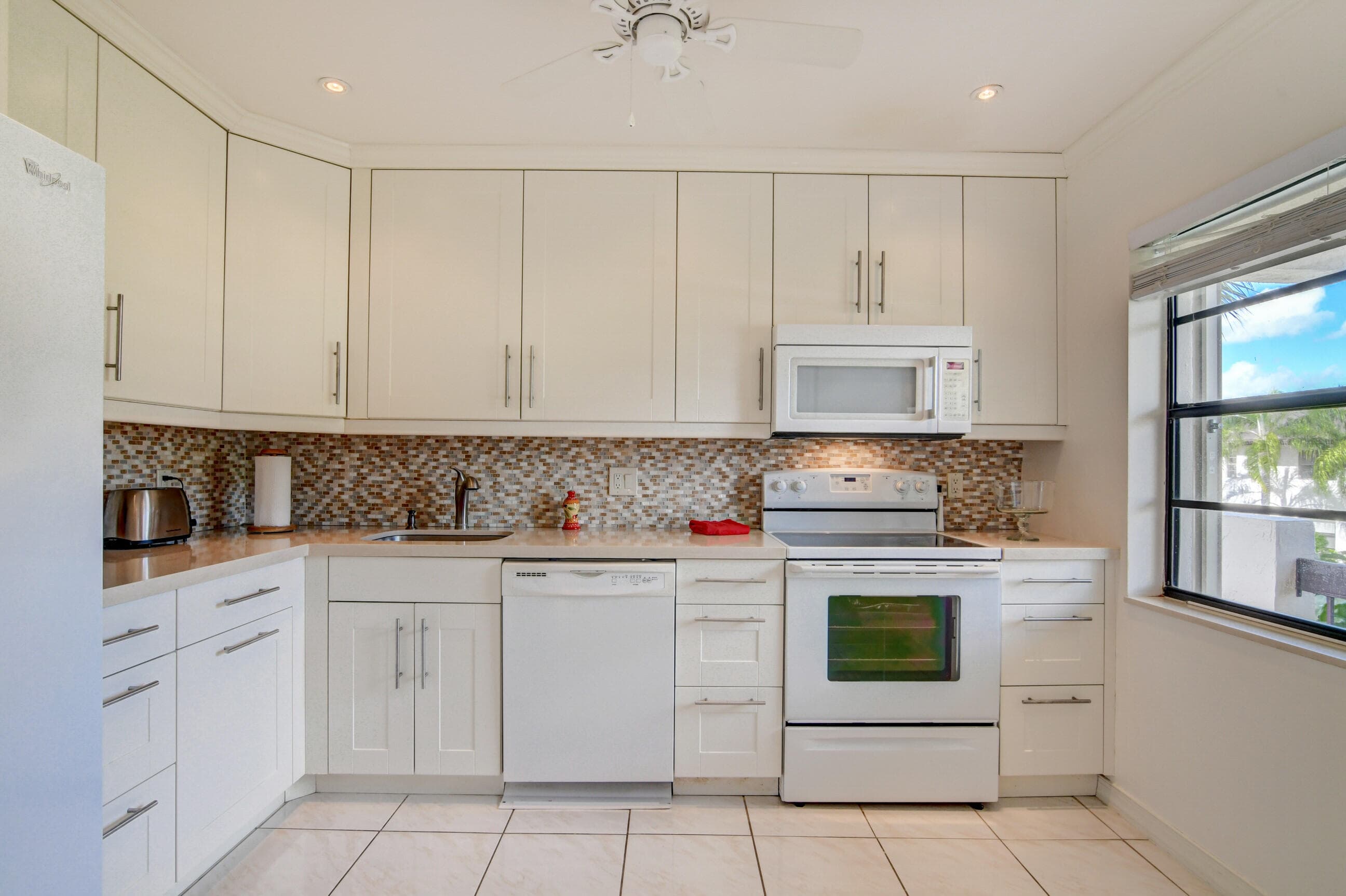 7911 Eastlake Drive H, Boca Raton, FL 33433 — photo 21 of 39