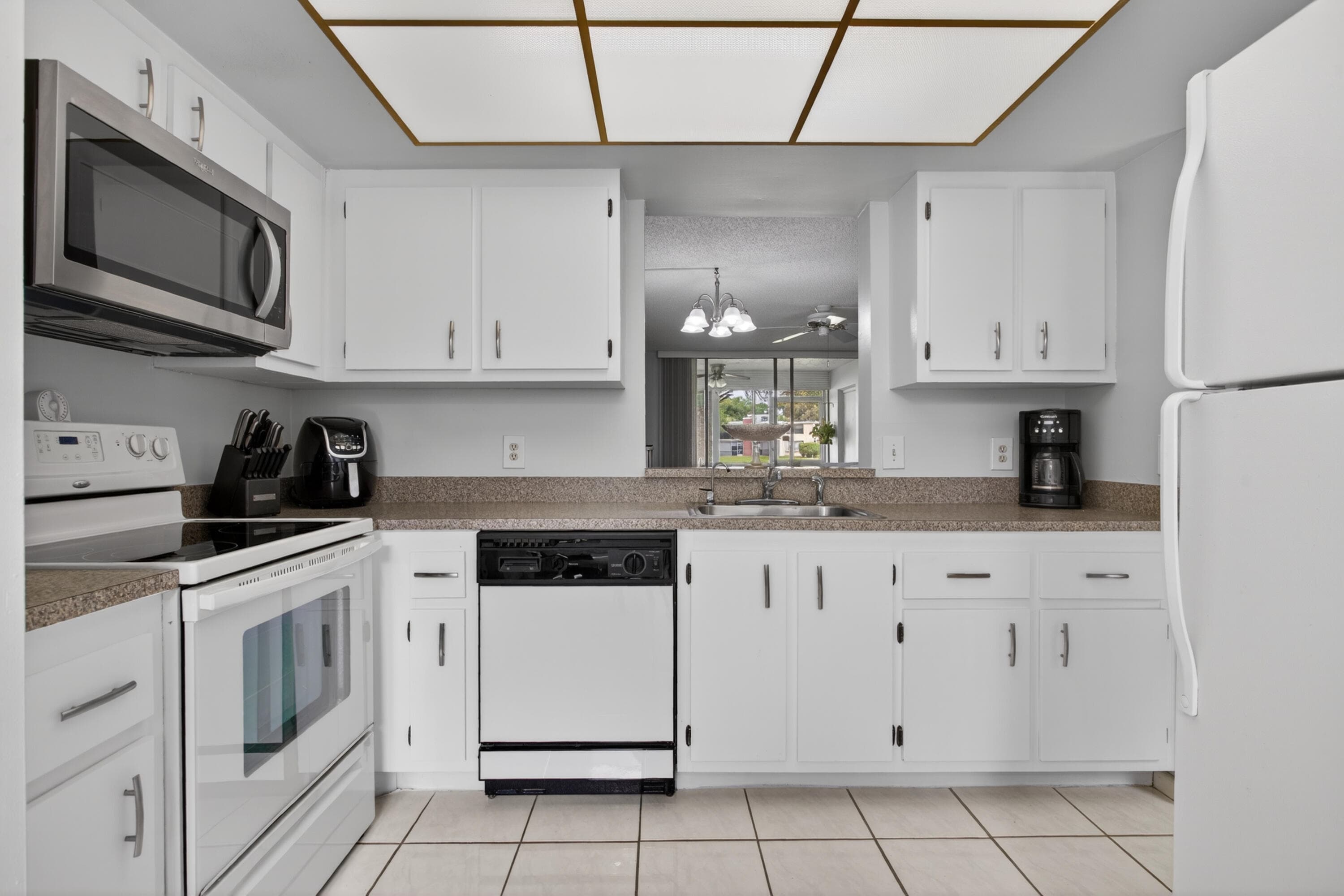 7321 NW 18th Street 107, Margate, FL 33063 — photo 18 of 34