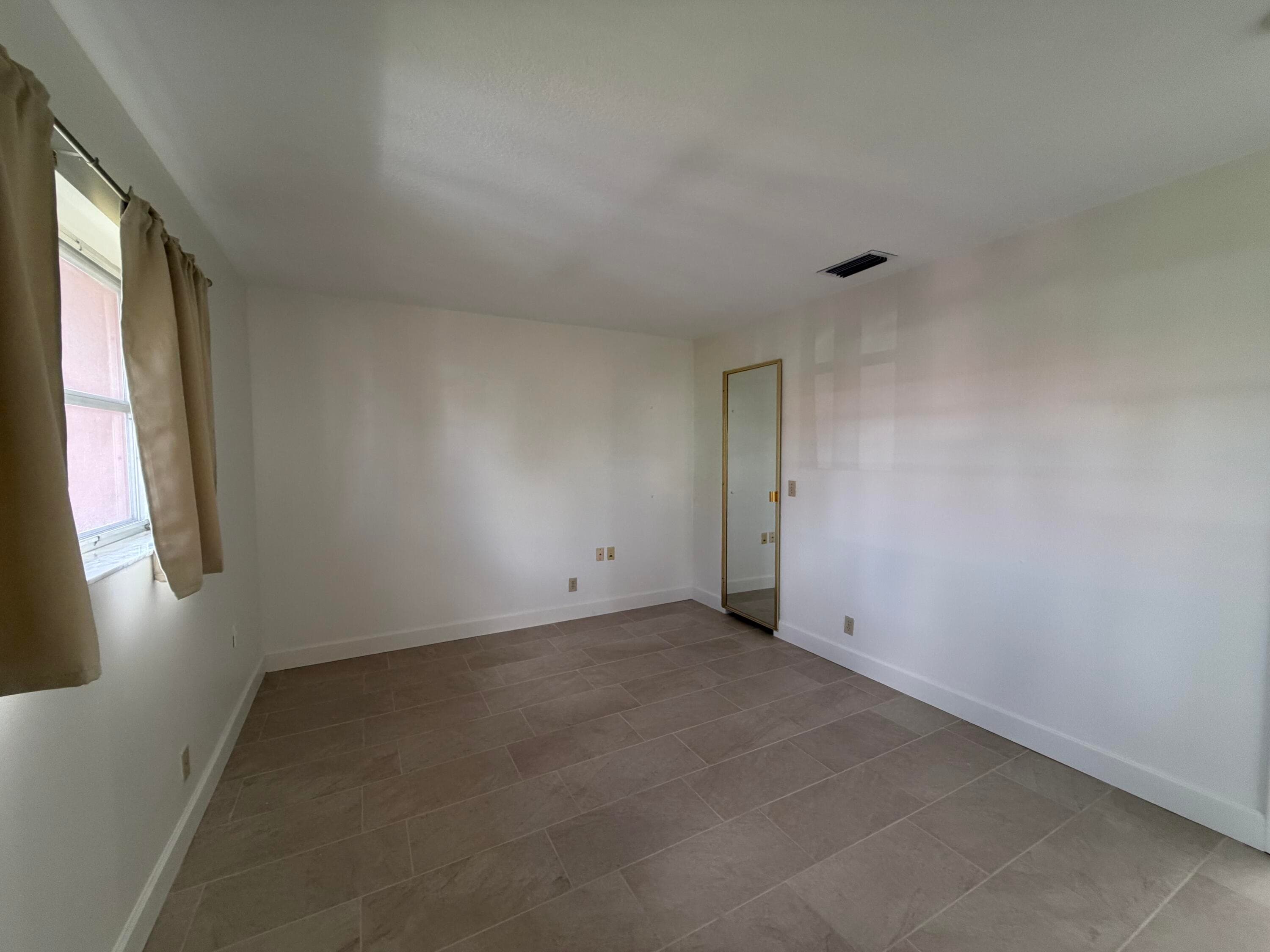 5800 Fernley Drive W 3, West Palm Beach, FL 33415 — photo 11 of 21