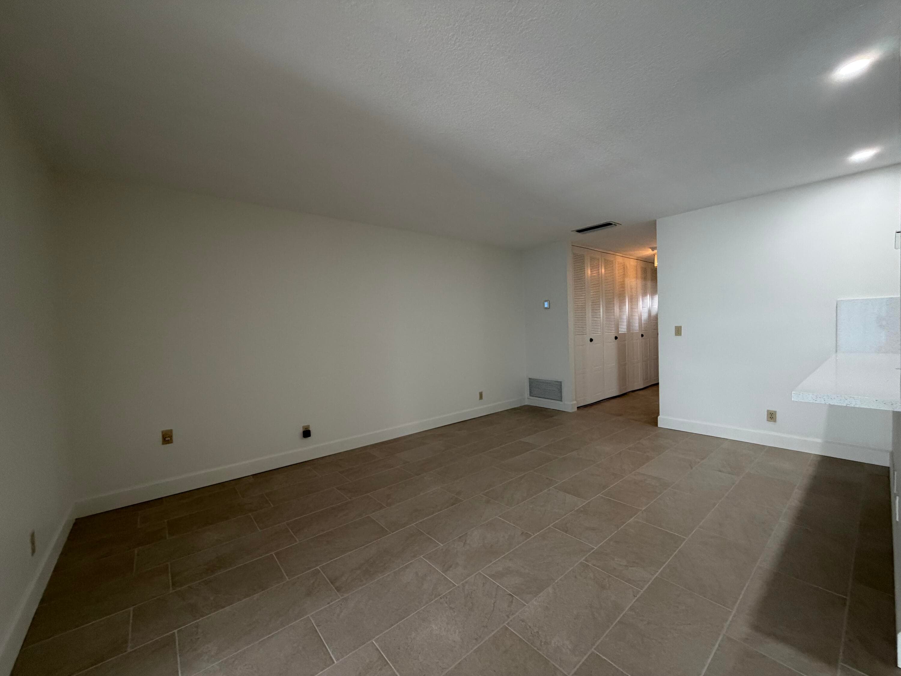 5800 Fernley Drive W 3, West Palm Beach, FL 33415 — photo 8 of 21