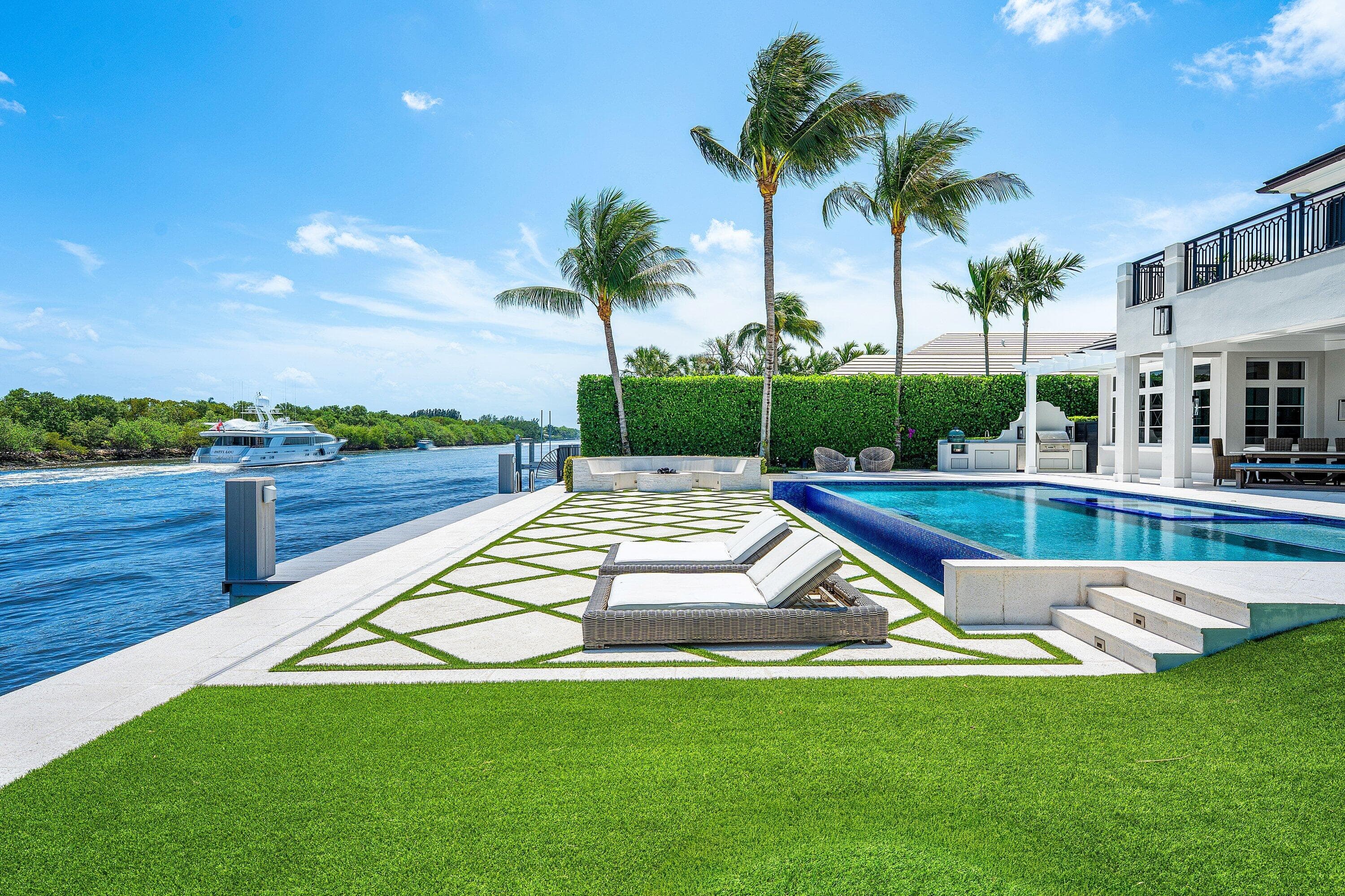 2530 Avenue Au Soleil, Gulf Stream, FL 33483 — photo 42 of 54