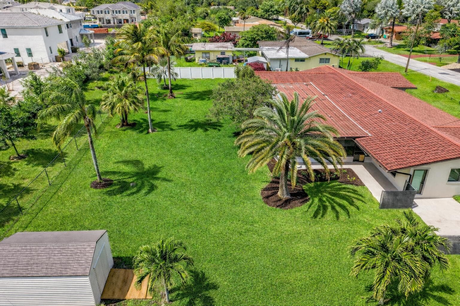 4761 SW 72nd Avenue, Davie, FL 33314 — photo 5 of 44