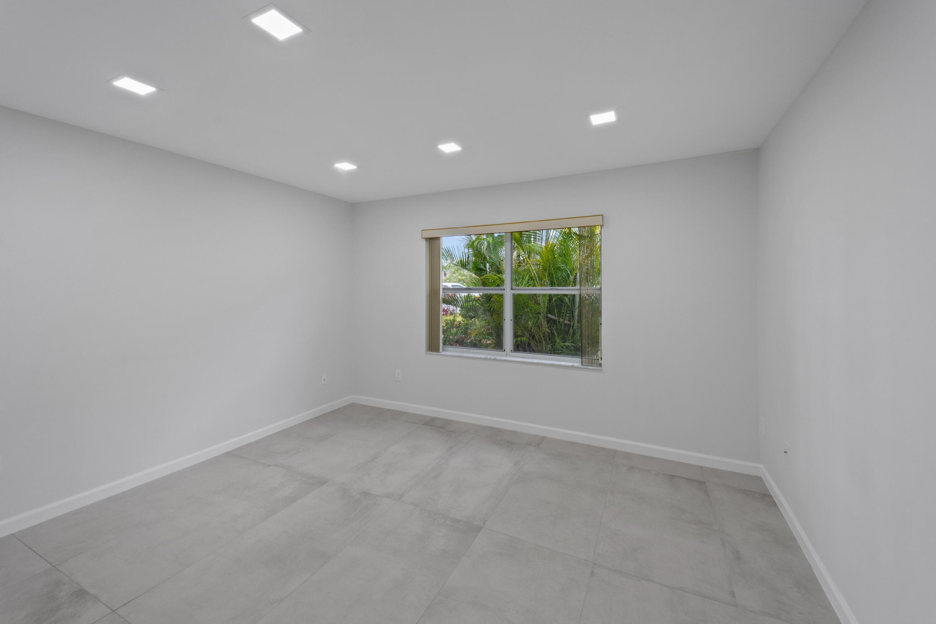 22586 Esplanada Drive, Boca Raton, FL 33433 — photo 24 of 34