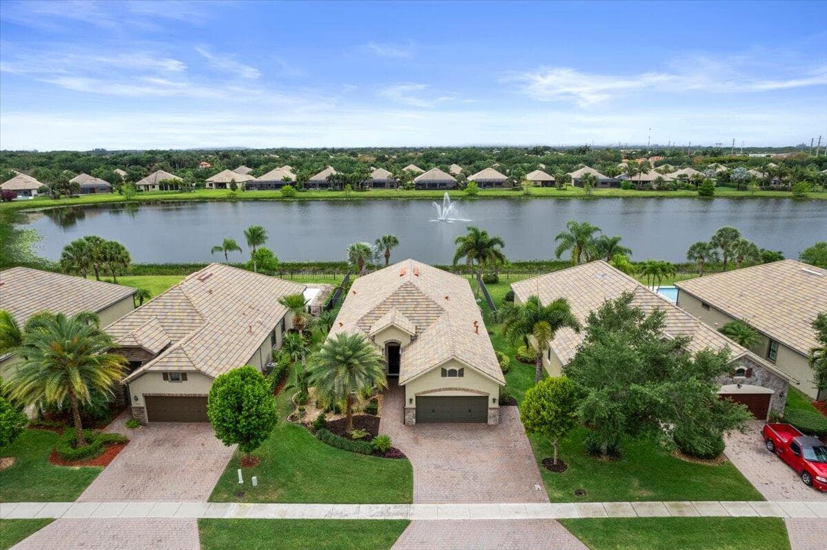 3704 Siena Circle, Wellington, FL 33414 — photo 29 of 46