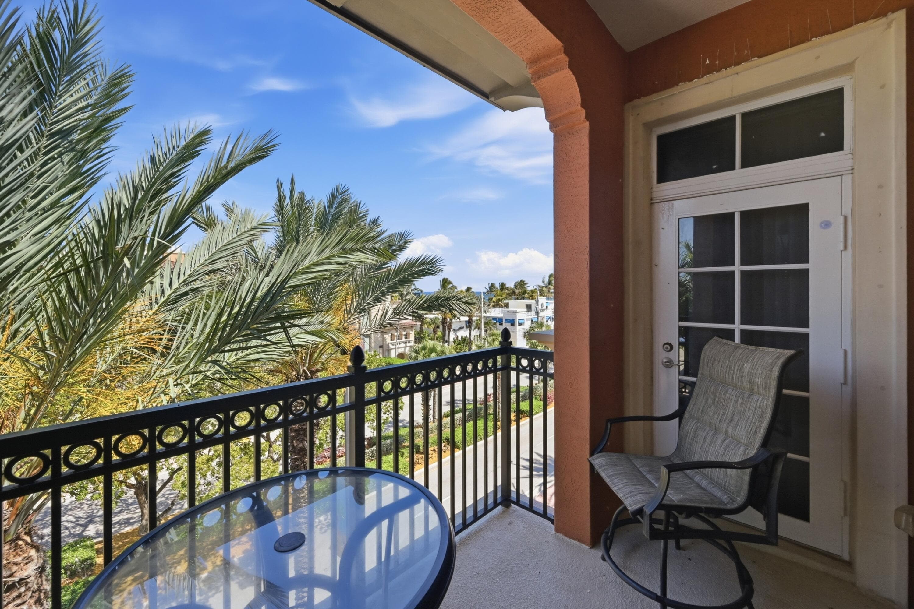 4445 El Mar Drive 2414, Lauderdale-By-The-Sea, FL 33308 — photo 15 of 44