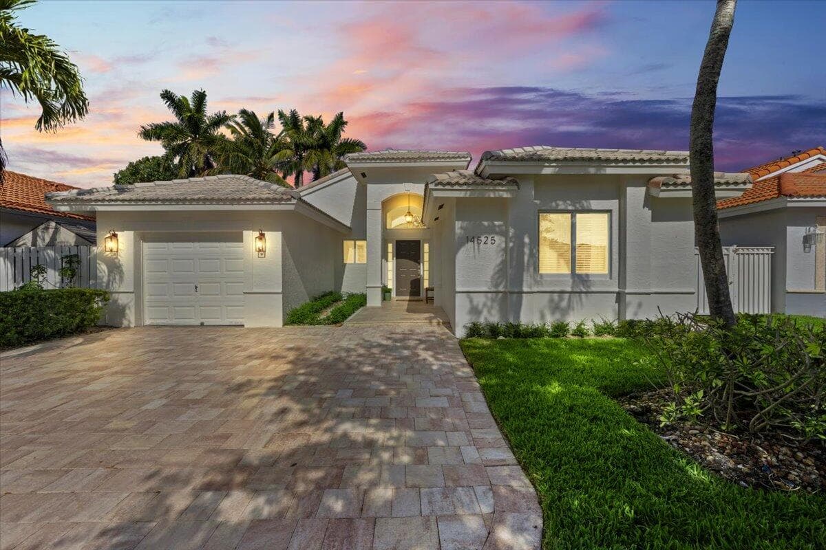 14525 NW 88th Avenue, Miami Lakes, FL 33018 — photo 30 of 31