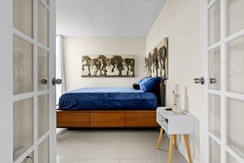3675 N Country Club Drive 2401, Aventura, FL 33180 — photo 18 of 25