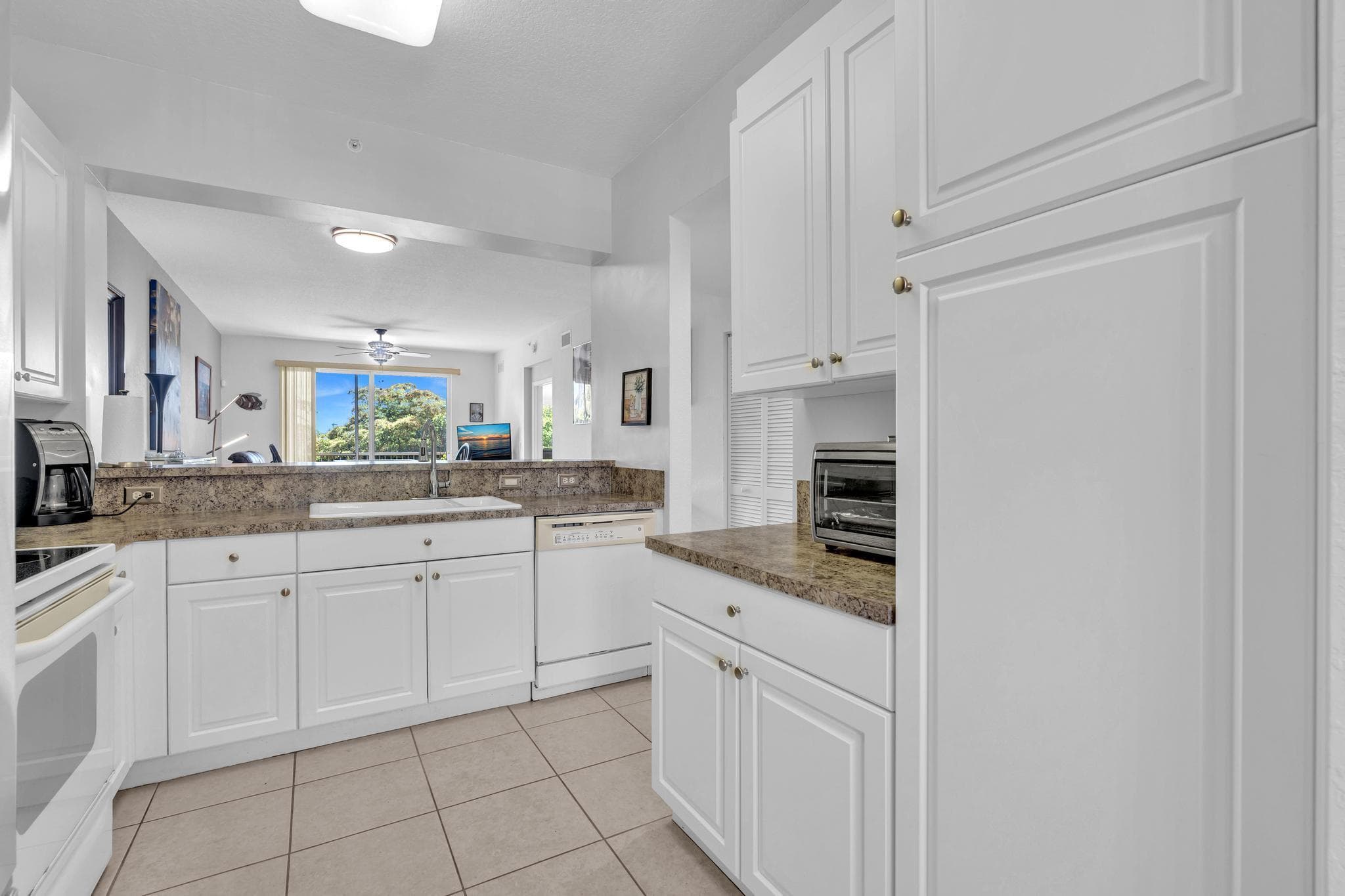 7735 Yardley Drive 305, Tamarac, FL 33321 — photo 7 of 67