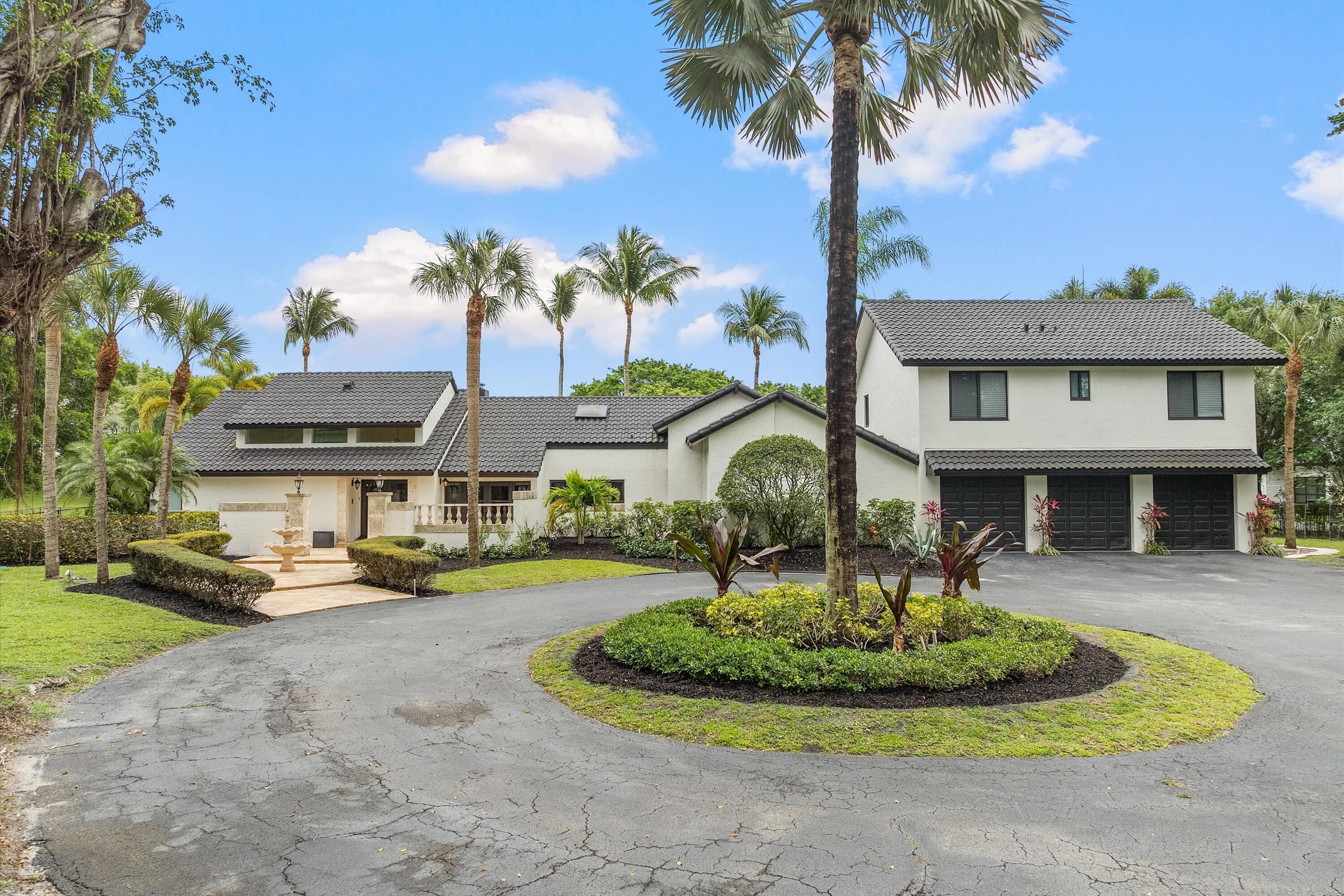 10076 El Caballo Court, Delray Beach, FL 33446 — photo 1 of 49