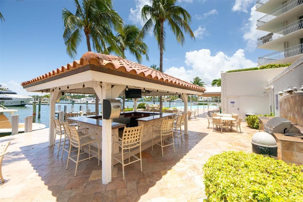 1 Las Olas Circle 313, Fort Lauderdale, FL 33316 — photo 32 of 48