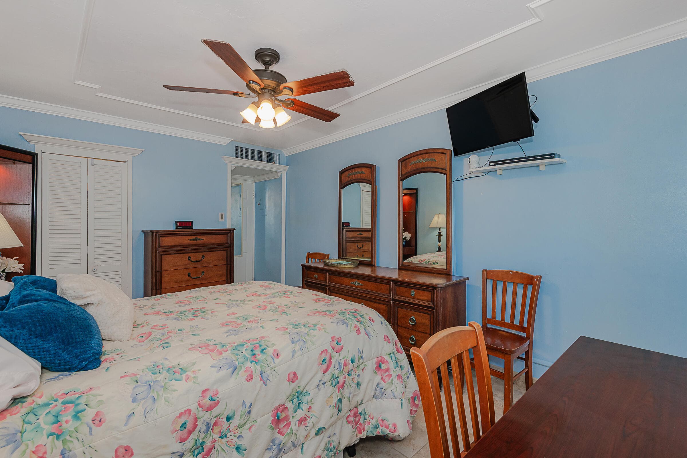 2076 S Ocean Drive 207, Hallandale Beach, FL 33009 — photo 12 of 25