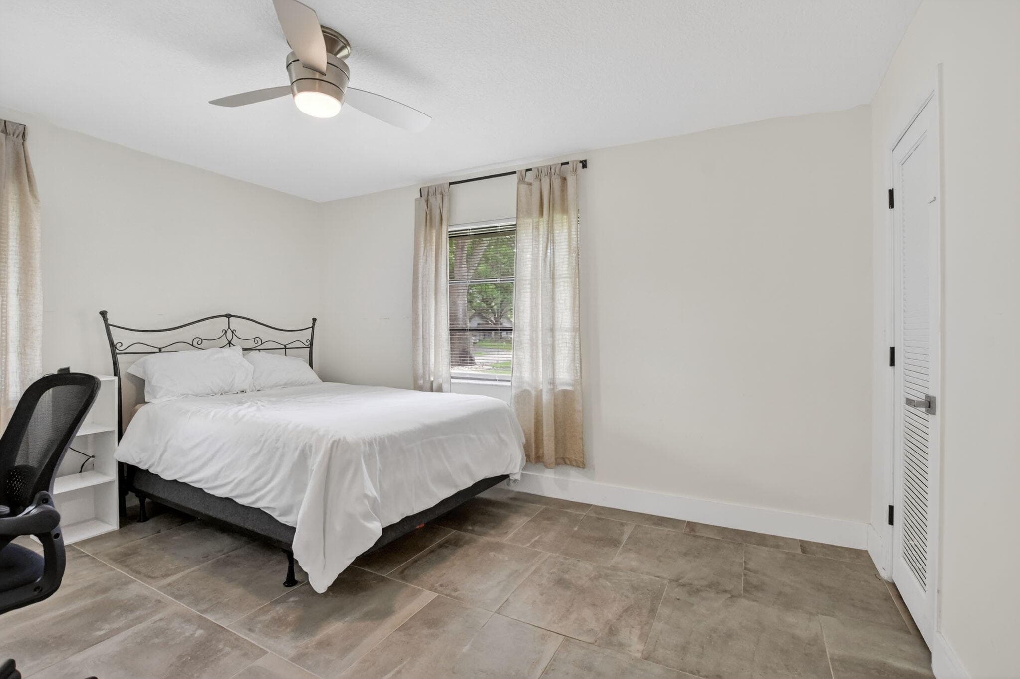 3693 Arelia Drive N, Delray Beach, FL 33445 — photo 18 of 51
