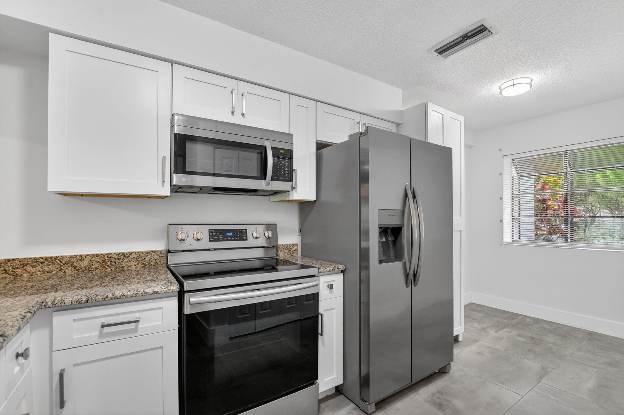 3693 Arelia Drive N, Delray Beach, FL 33445 — photo 11 of 51