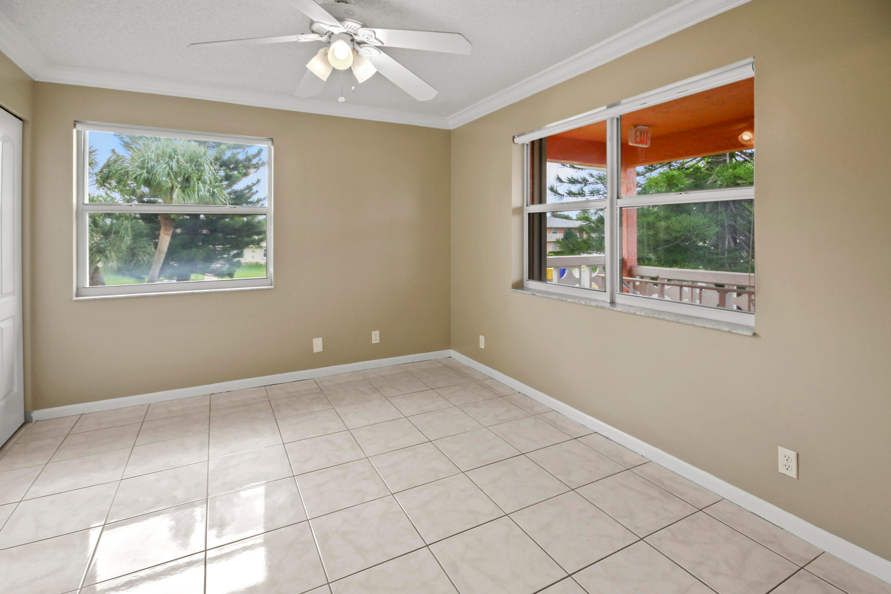 1421 NW 20th Avenue 204, Delray Beach, FL 33445 — photo 8 of 23