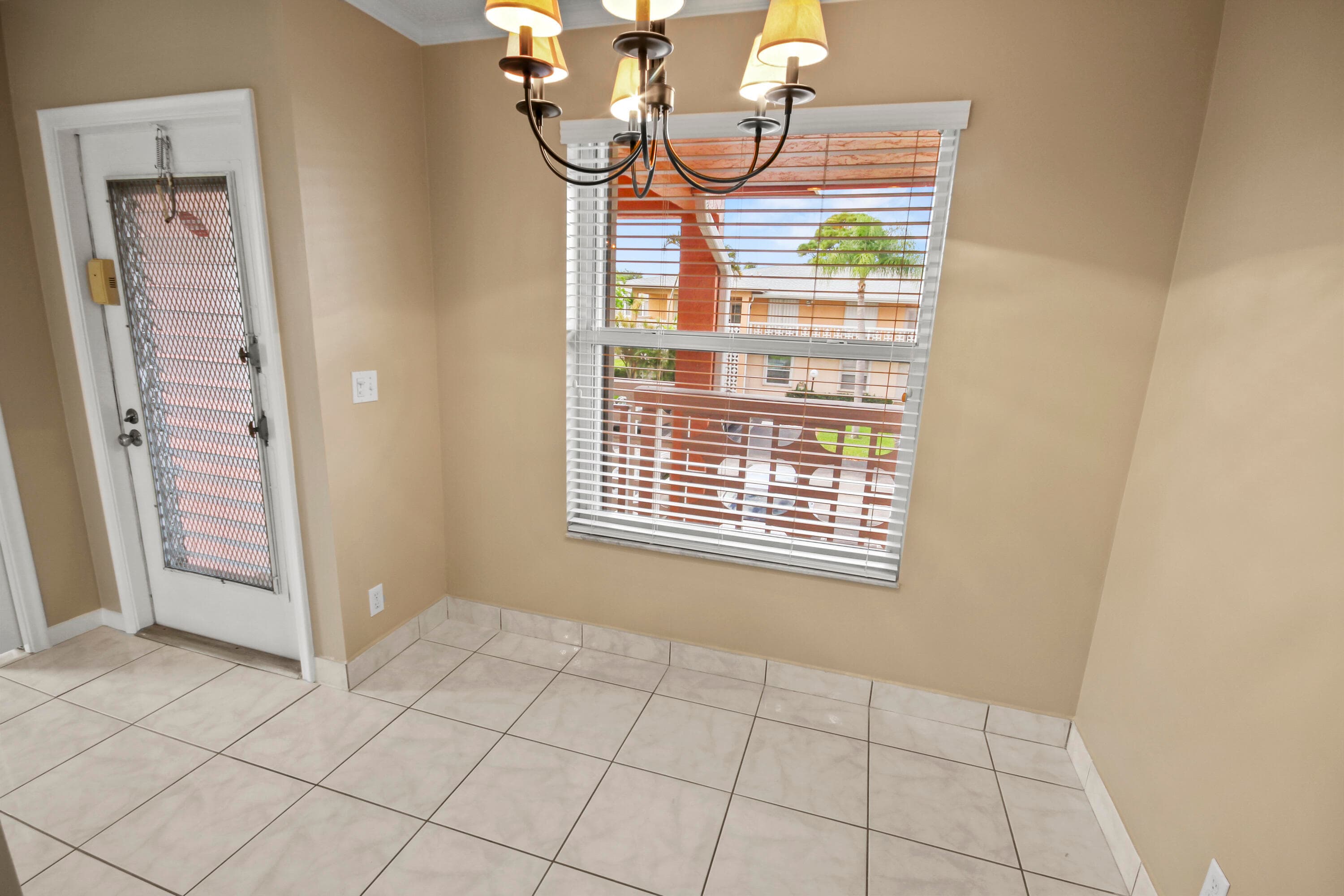 1421 NW 20th Avenue 204, Delray Beach, FL 33445 — photo 6 of 23
