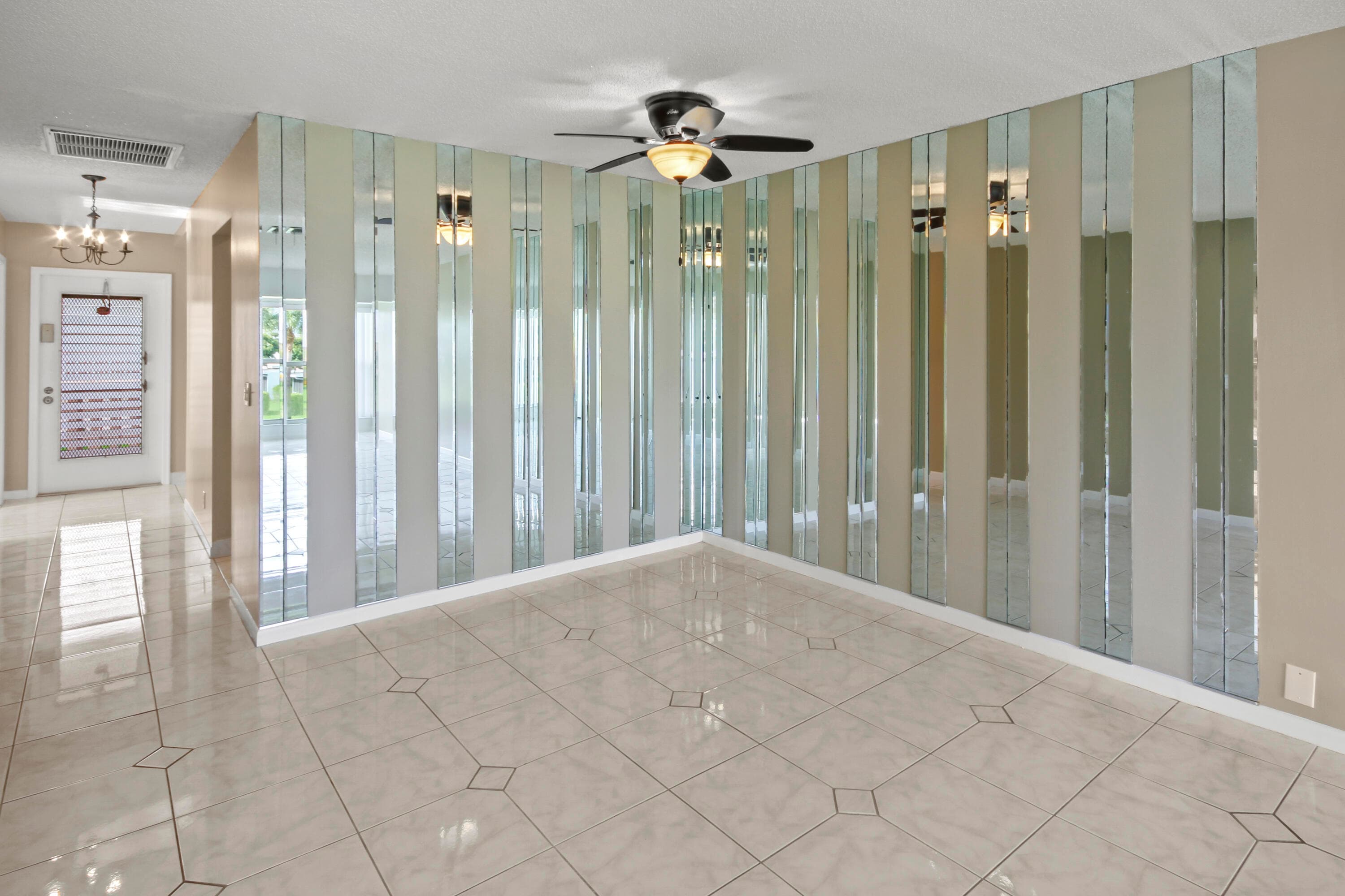 1421 NW 20th Avenue 204, Delray Beach, FL 33445 — photo 13 of 23