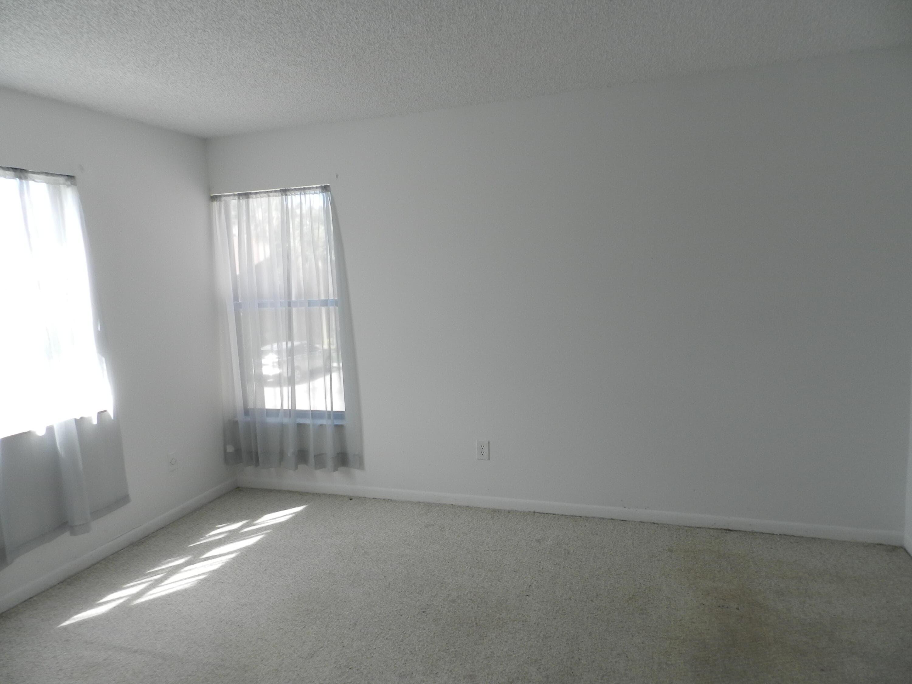 1110 E Lakeview Dr Drive E, Royal Palm Beach, FL 33411 — photo 7 of 21