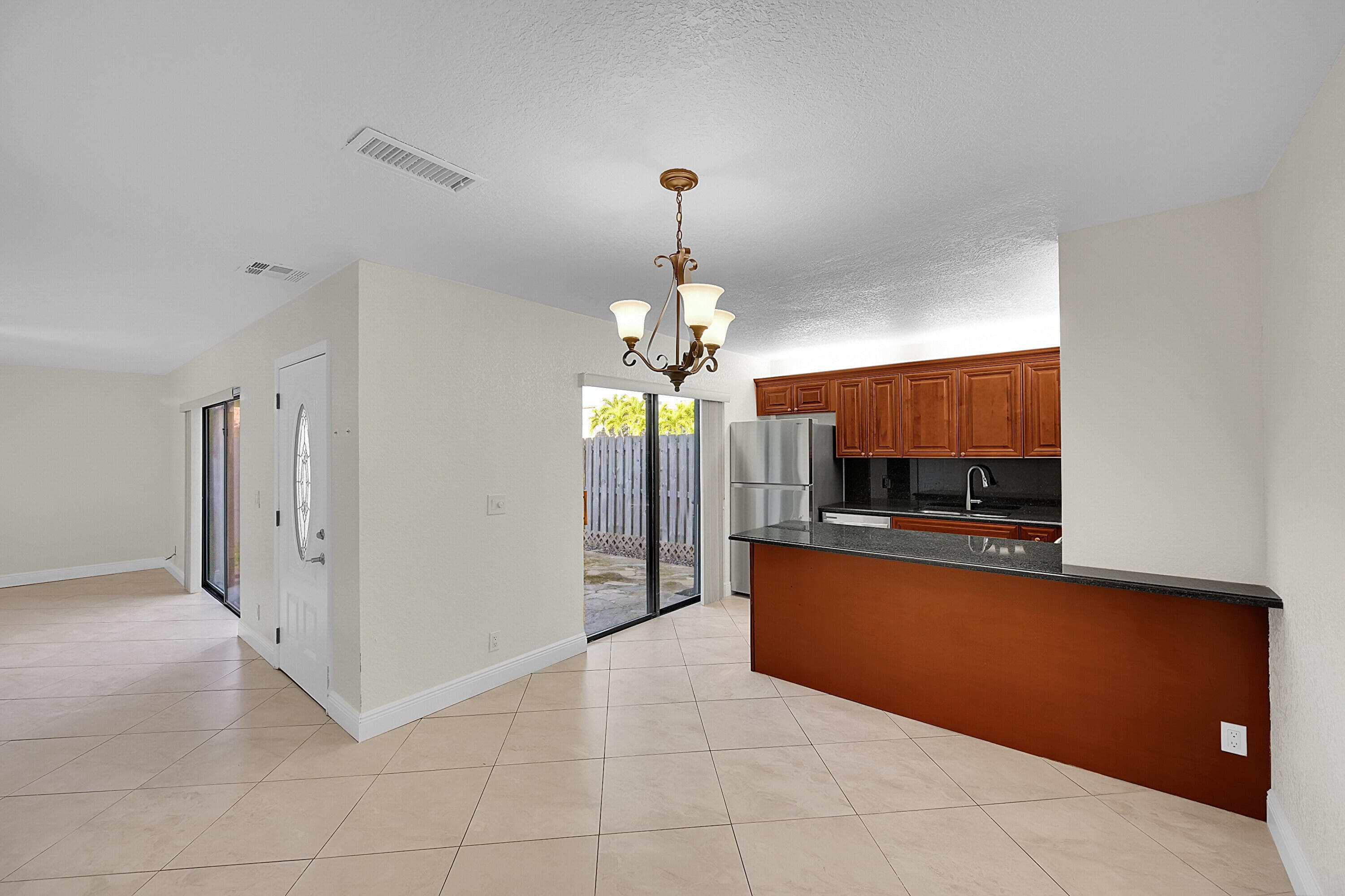 128 Lake Arbor Drive, Palm Springs, FL 33461 — photo 11 of 22