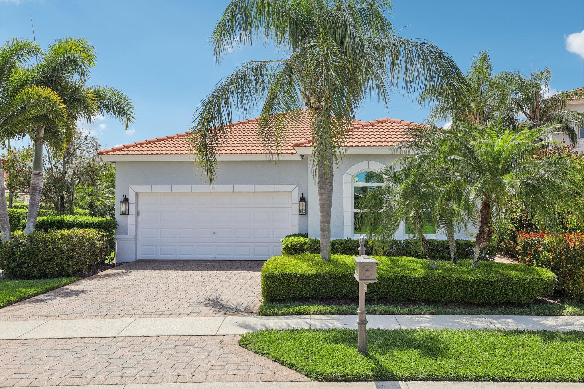 205 Via Condado Way, Palm Beach Gardens, FL 33418 — photo 3 of 60