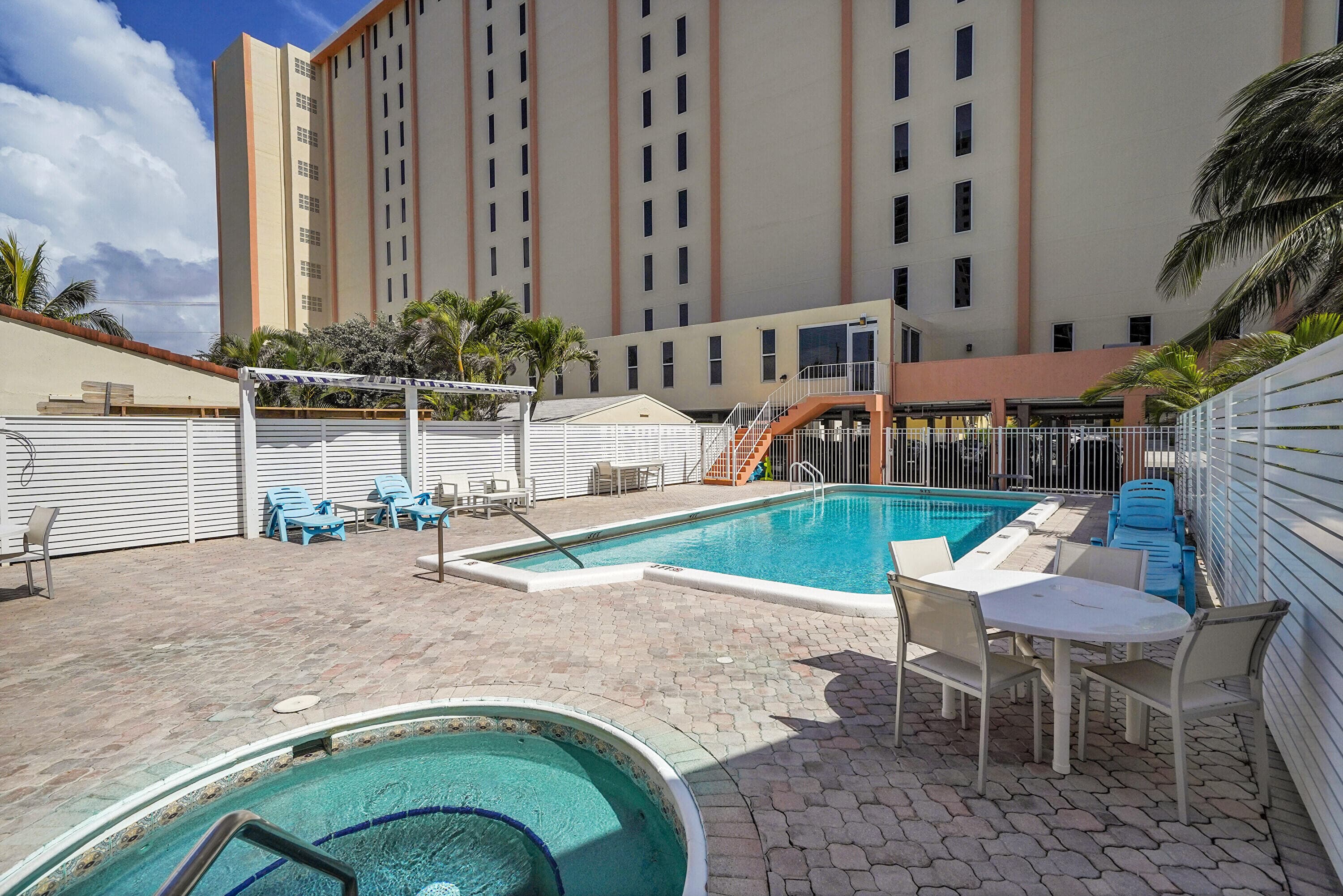 801 S Ocean Drive 404, Hollywood, FL 33019 — photo 31 of 46