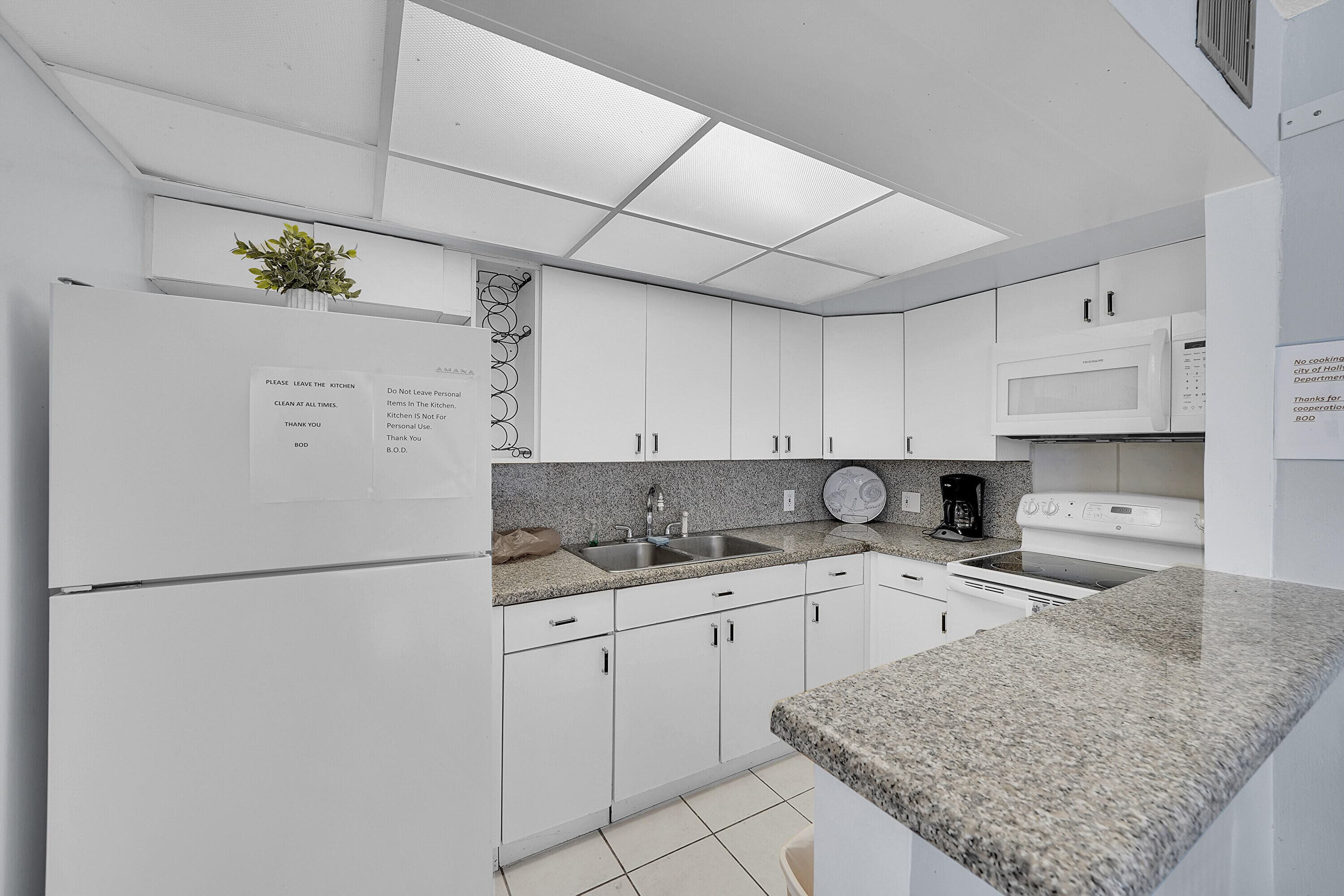 801 S Ocean Drive 404, Hollywood, FL 33019 — photo 46 of 46