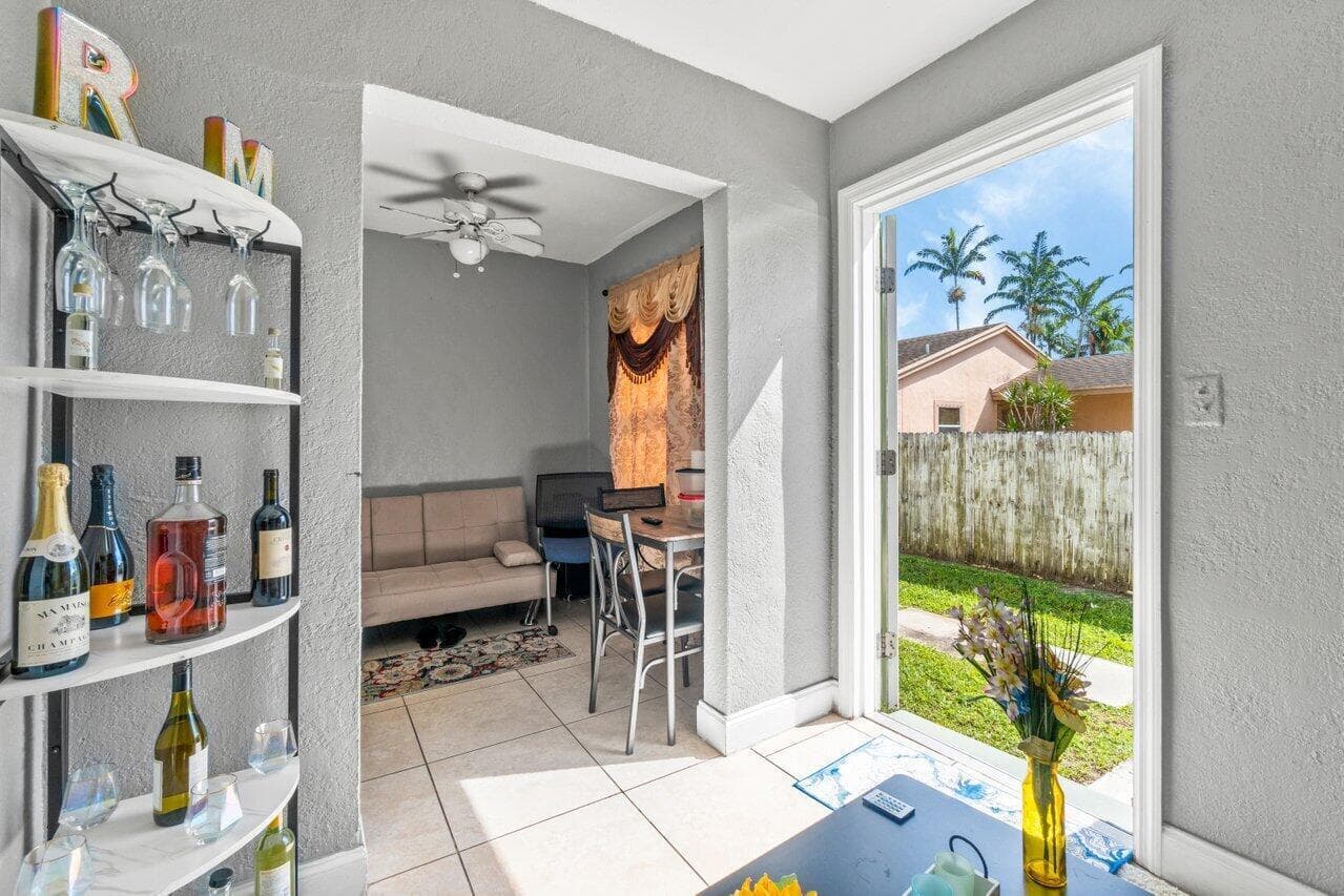320 Swain Boulevard, Greenacres, FL 33463 — photo 7 of 32