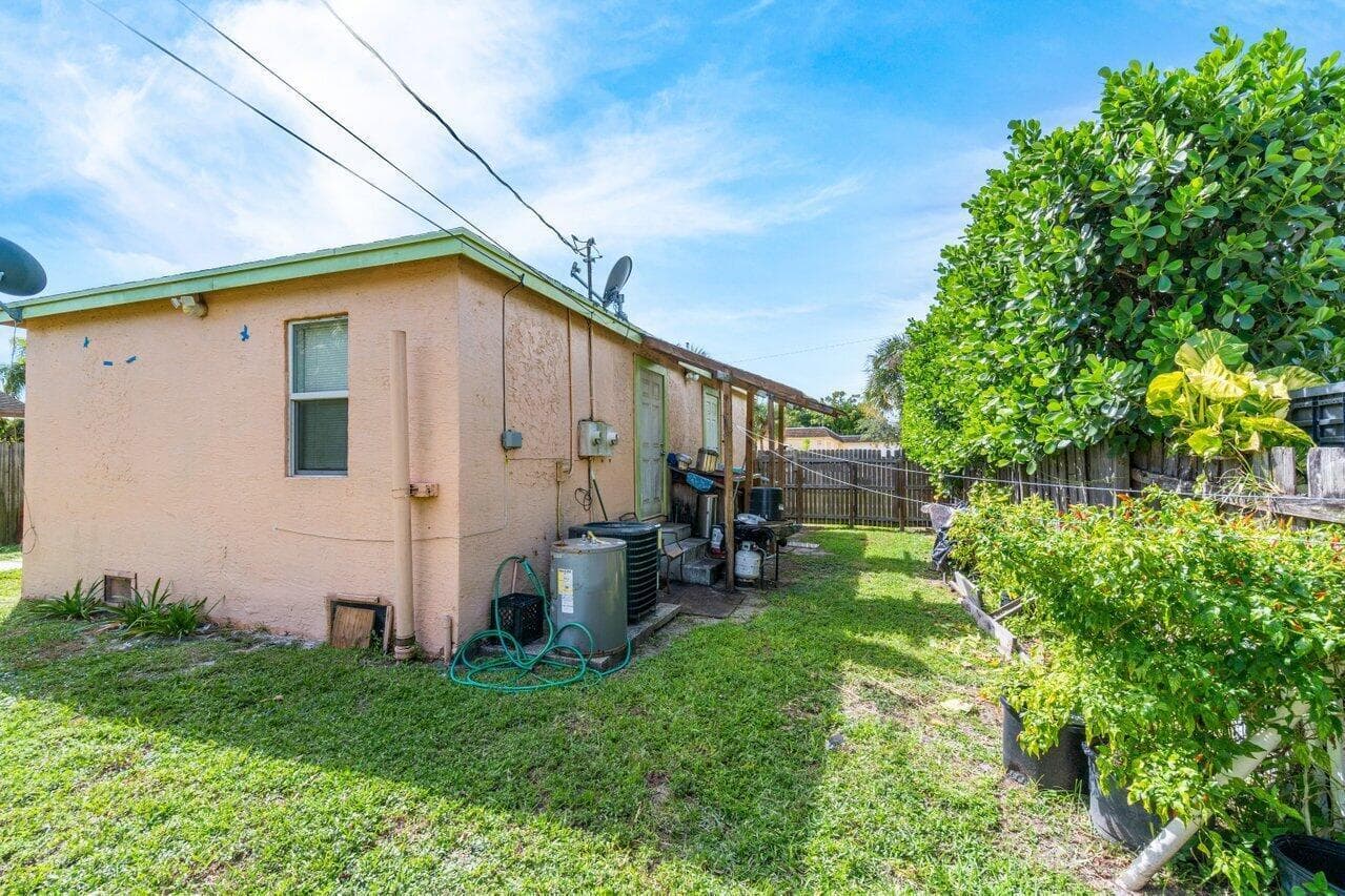 320 Swain Boulevard, Greenacres, FL 33463 — photo 32 of 32