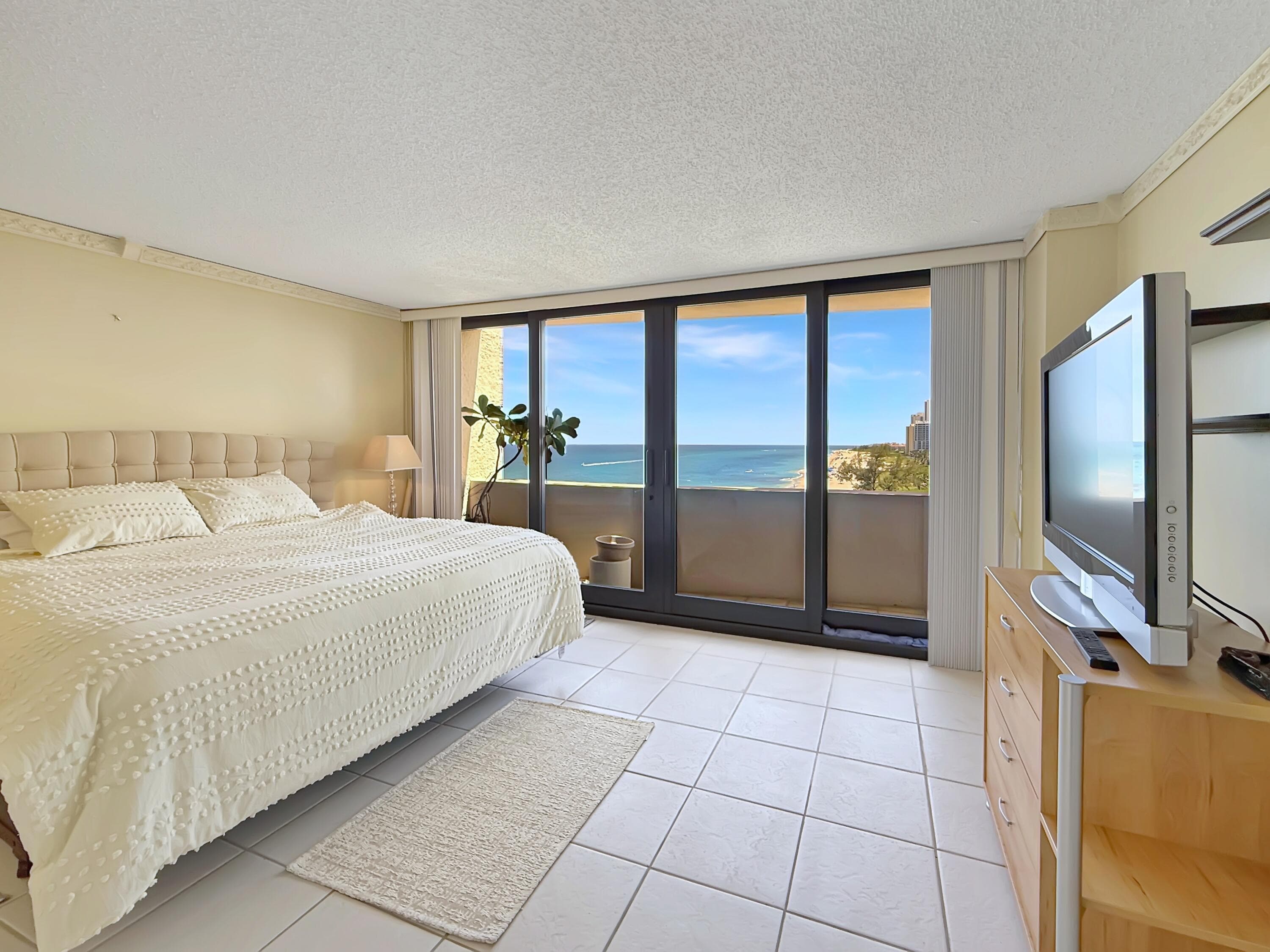4200 N Ocean Drive 1-902, Singer Island, FL 33404 — photo 9 of 26