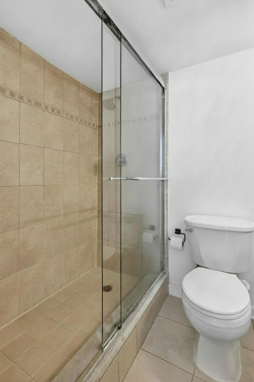 430 Golden Isles Drive 301, Hallandale Beach, FL 33009 — photo 21 of 39