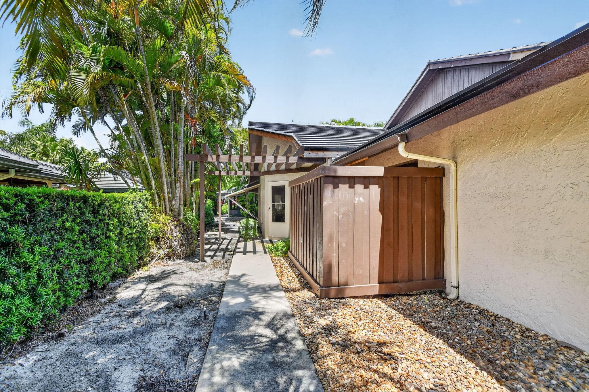 5155 Pine Drive, Boynton Beach, FL 33437 — photo 5 of 83
