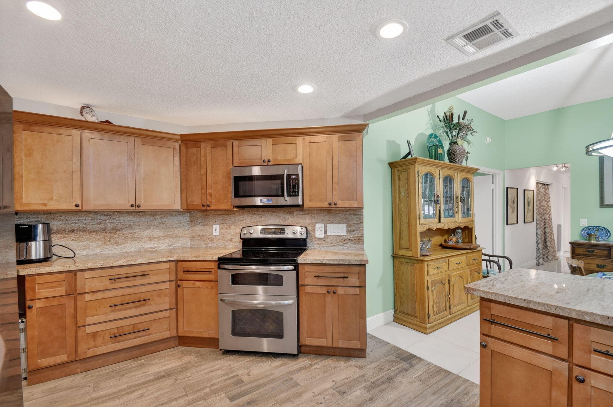 5155 Pine Drive, Boynton Beach, FL 33437 — photo 18 of 83