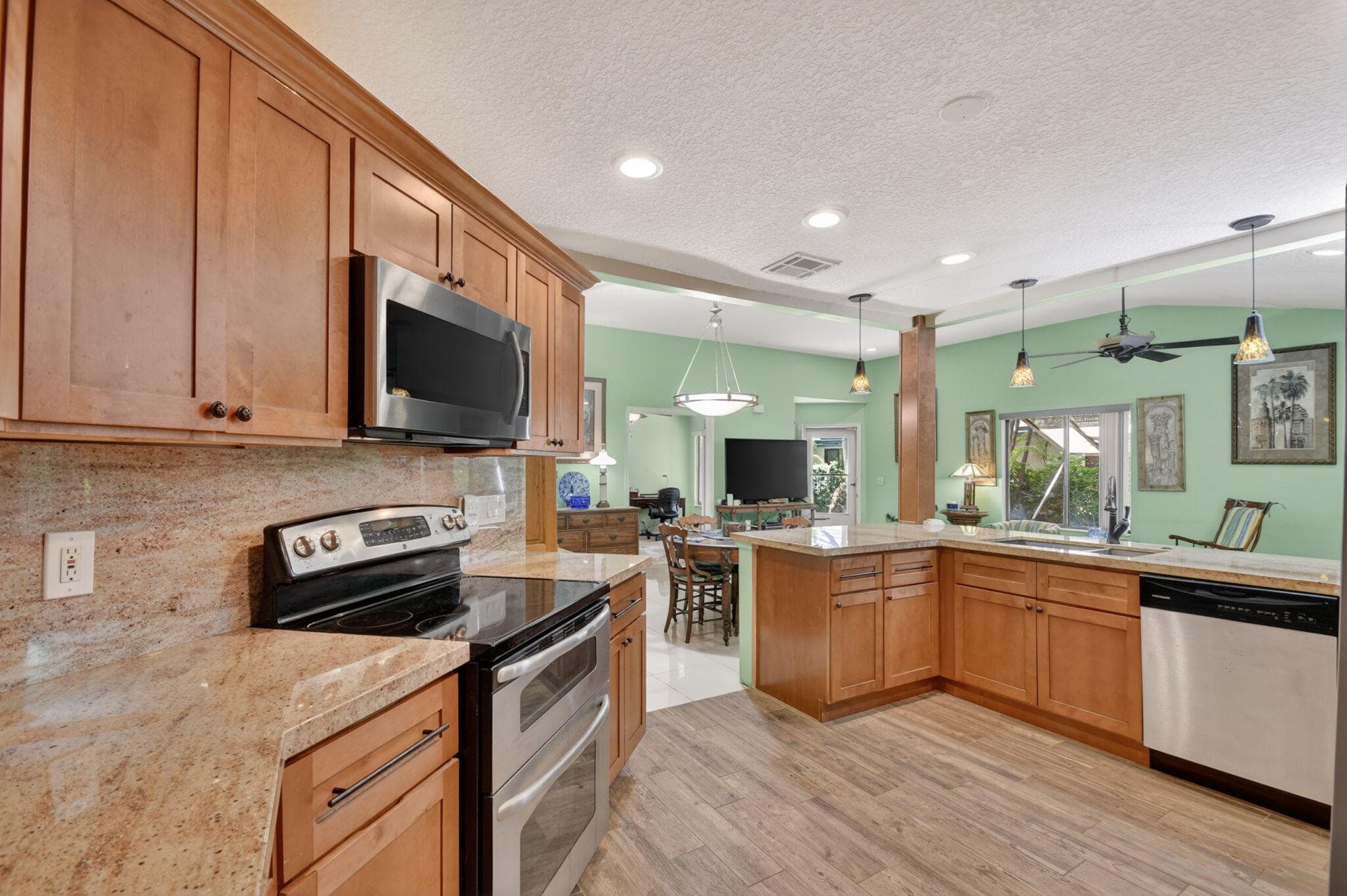 5155 Pine Drive, Boynton Beach, FL 33437 — photo 19 of 83