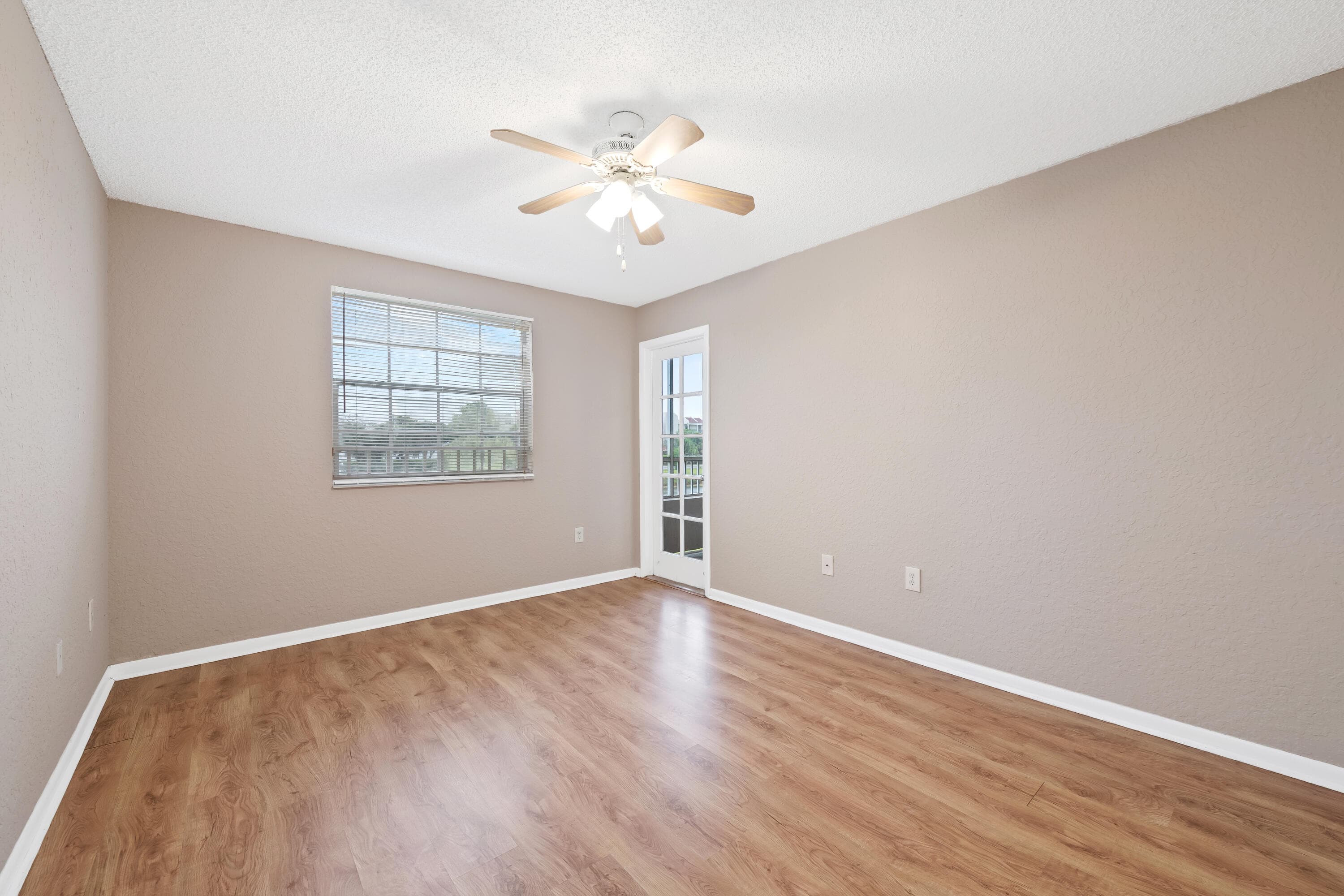 2861 N Oakland Forest Drive 202, Oakland Park, FL 33309 — photo 11 of 27