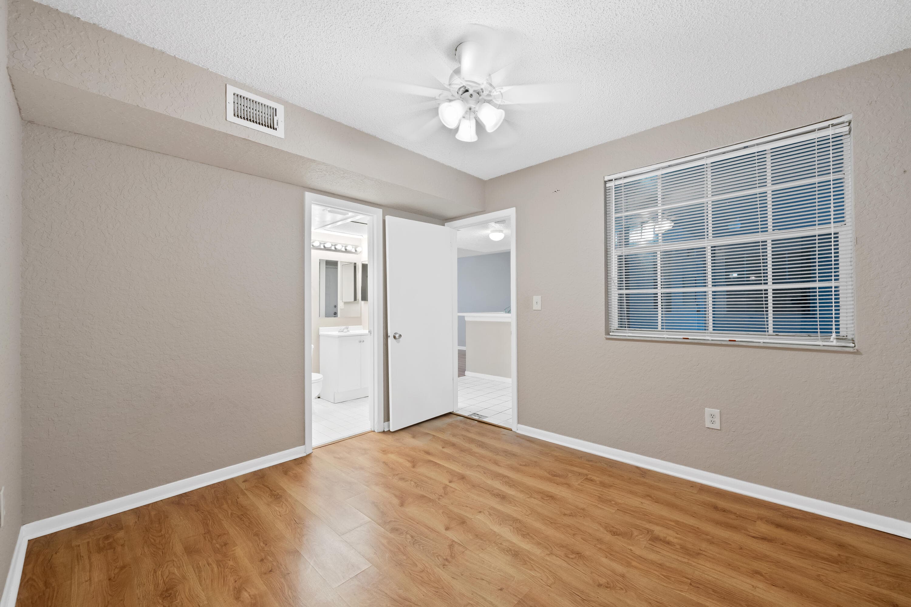 2861 N Oakland Forest Drive 202, Oakland Park, FL 33309 — photo 17 of 27