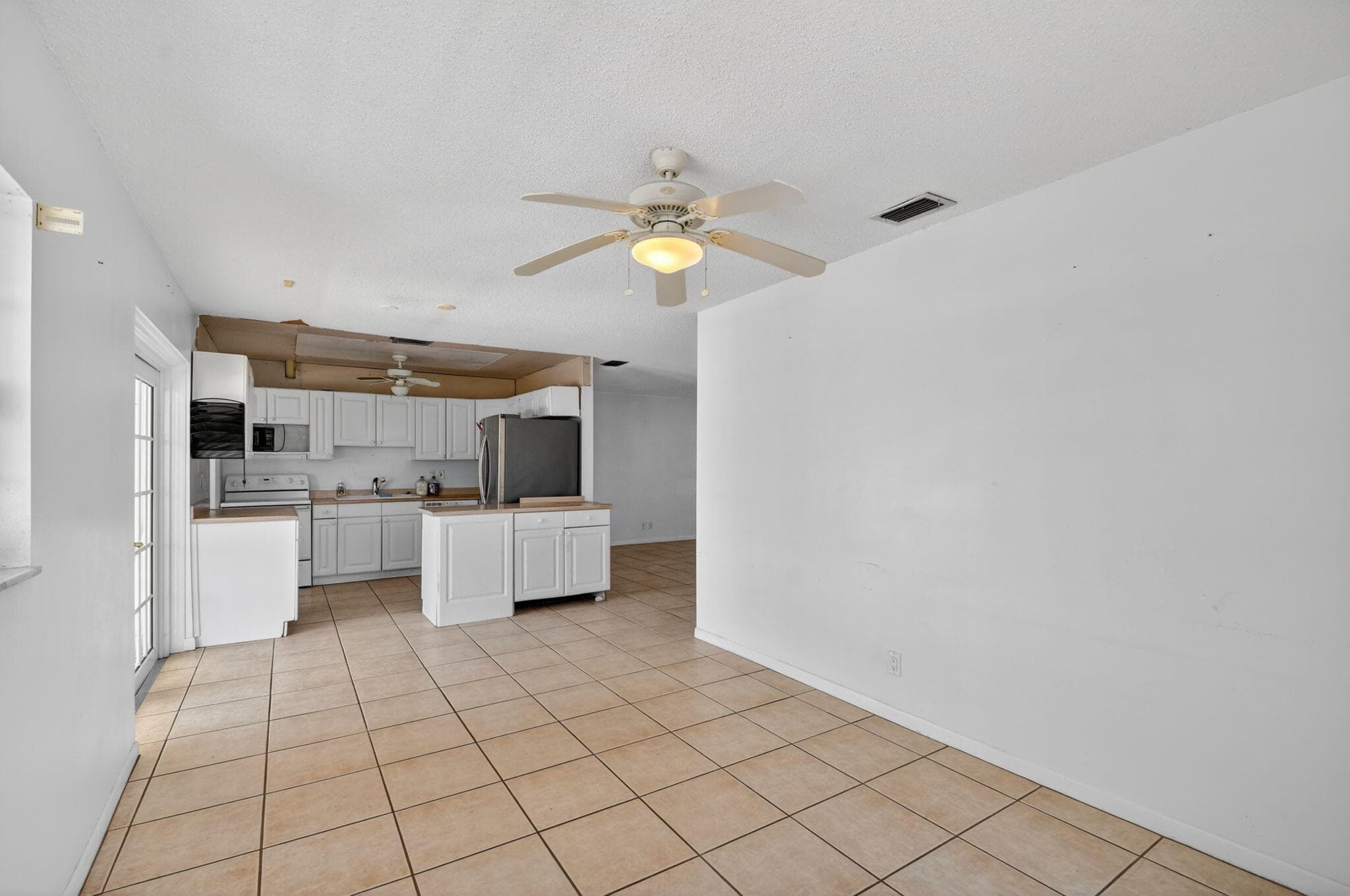 1006 SW 28th Avenue, Boynton Beach, FL 33426 — photo 21 of 76