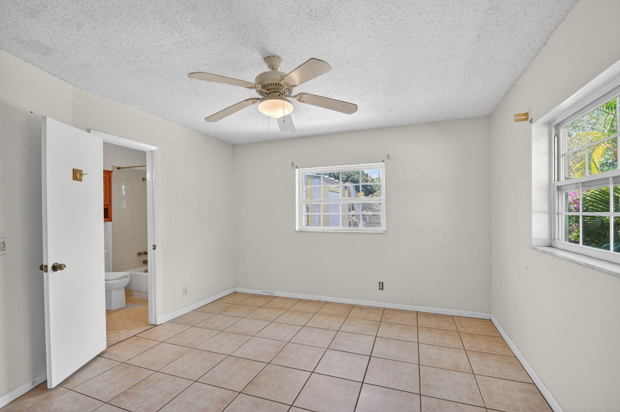 1006 SW 28th Avenue, Boynton Beach, FL 33426 — photo 35 of 76