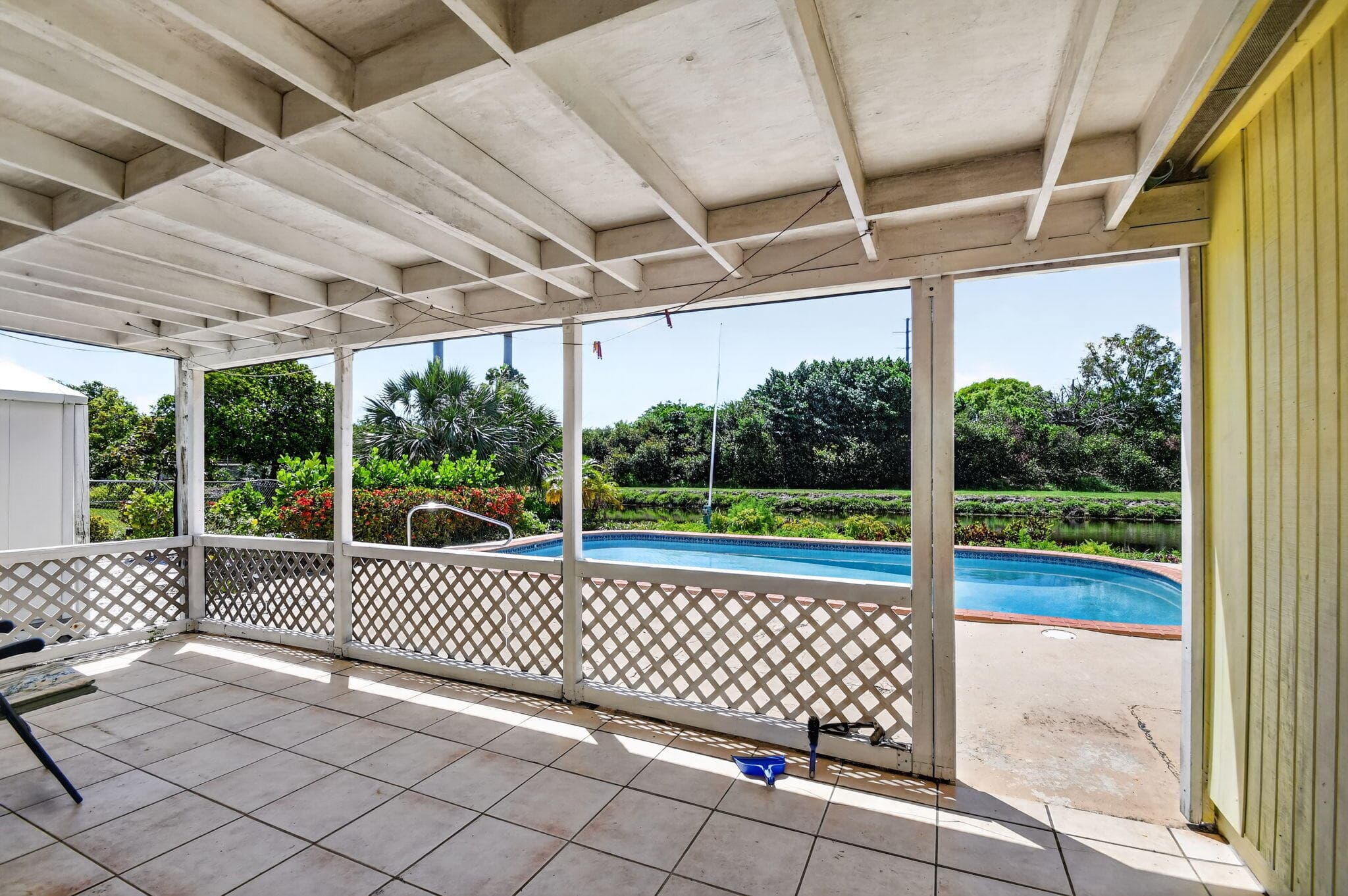 1006 SW 28th Avenue, Boynton Beach, FL 33426 — photo 36 of 76